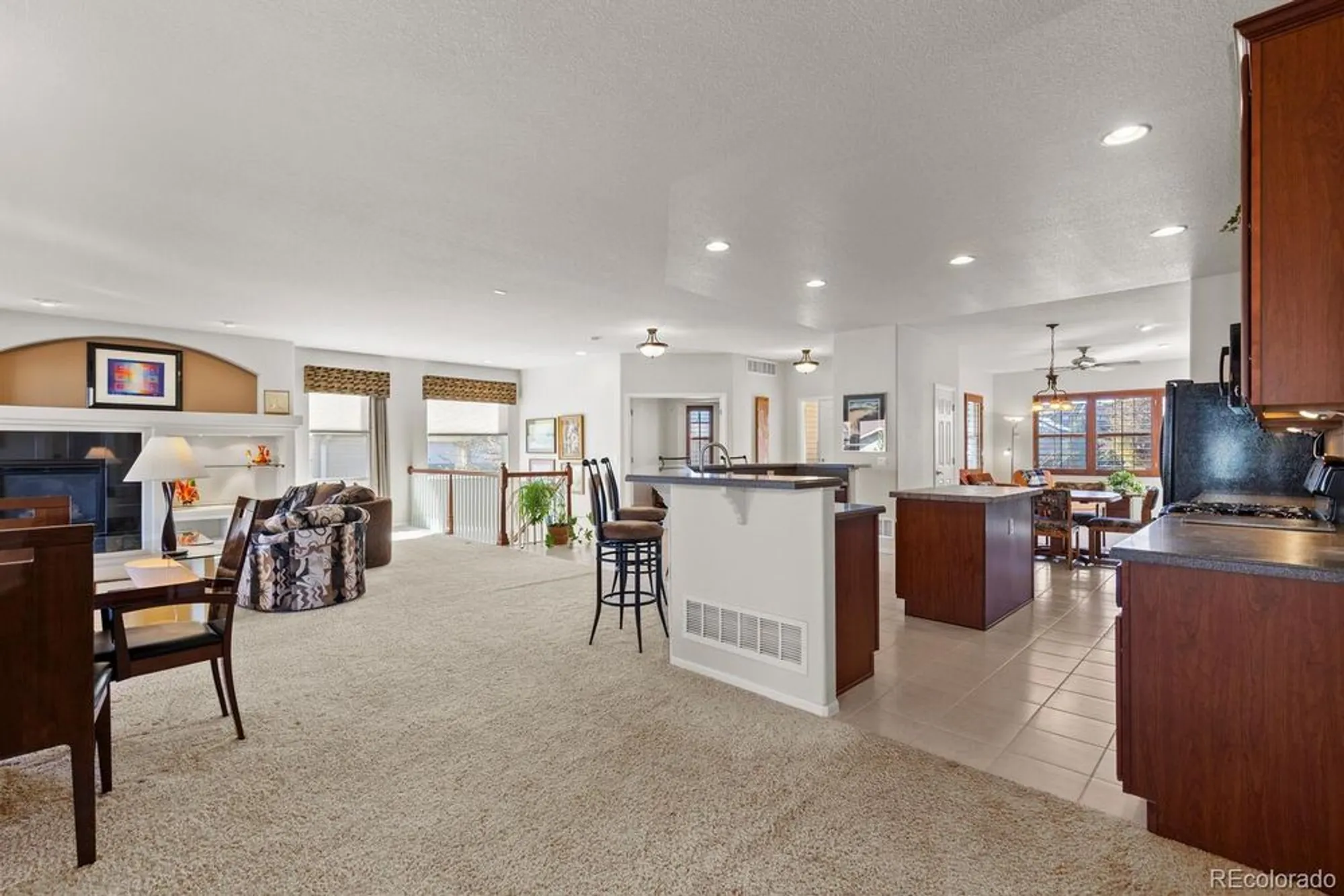 Property Slideshow image 19 of 47 | 8322 s quatar cir, Aurora, CO, 80016