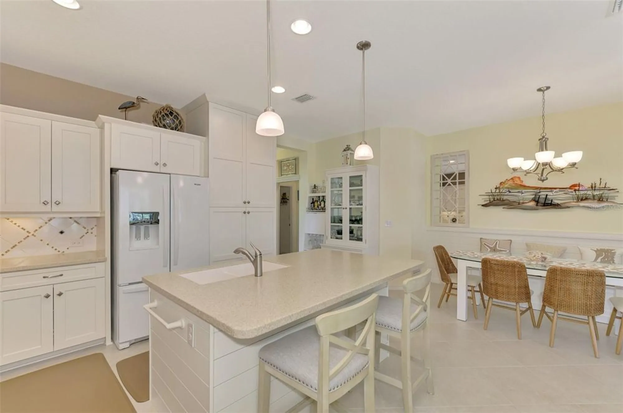 Property Slideshow image 17 of 93 | 11409 okaloosa dr, Venice, FL, 34293