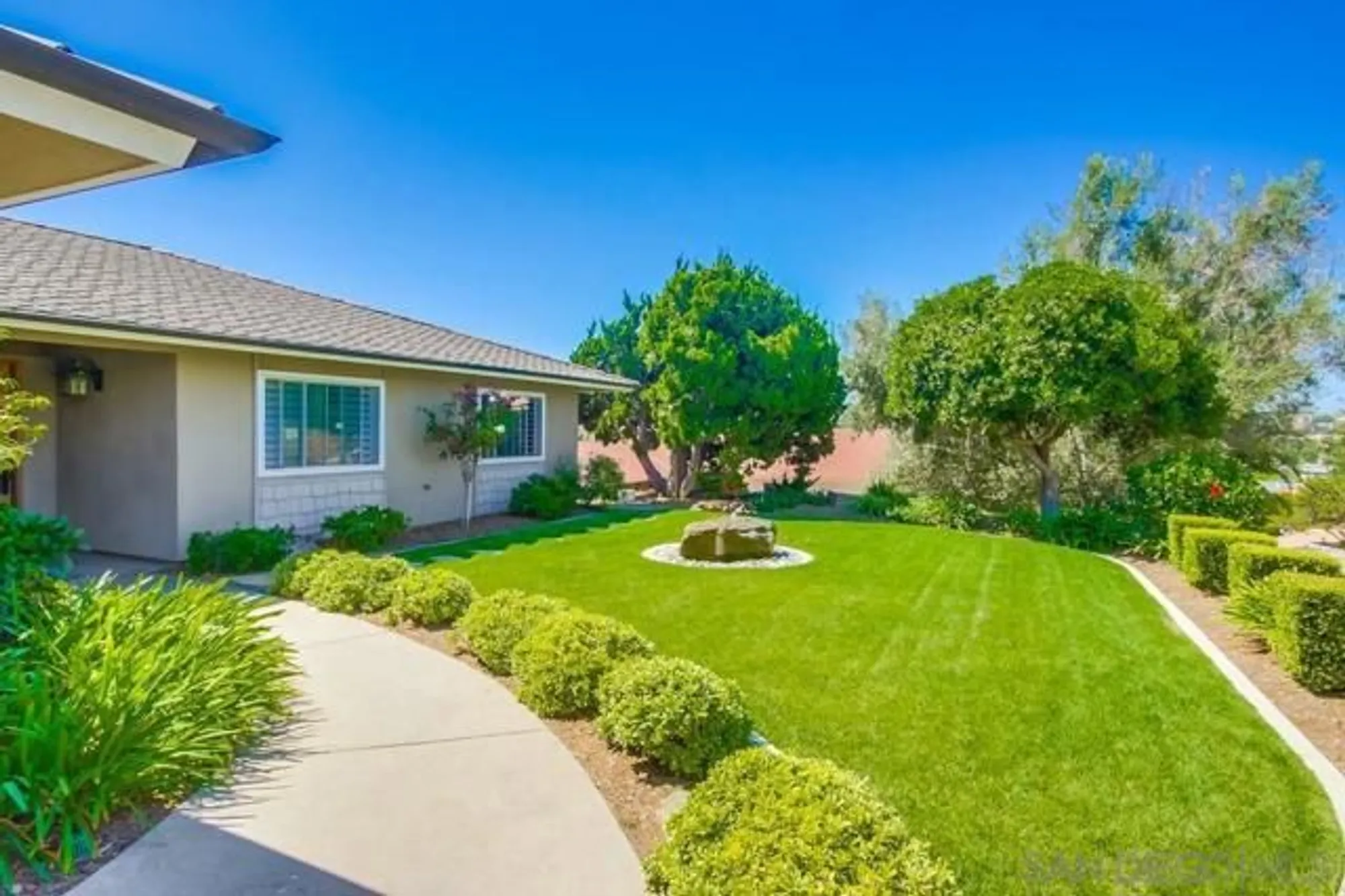 Property Slideshow image 5 of 44 | 1454 la plaza dr, San Marcos, CA, 92078