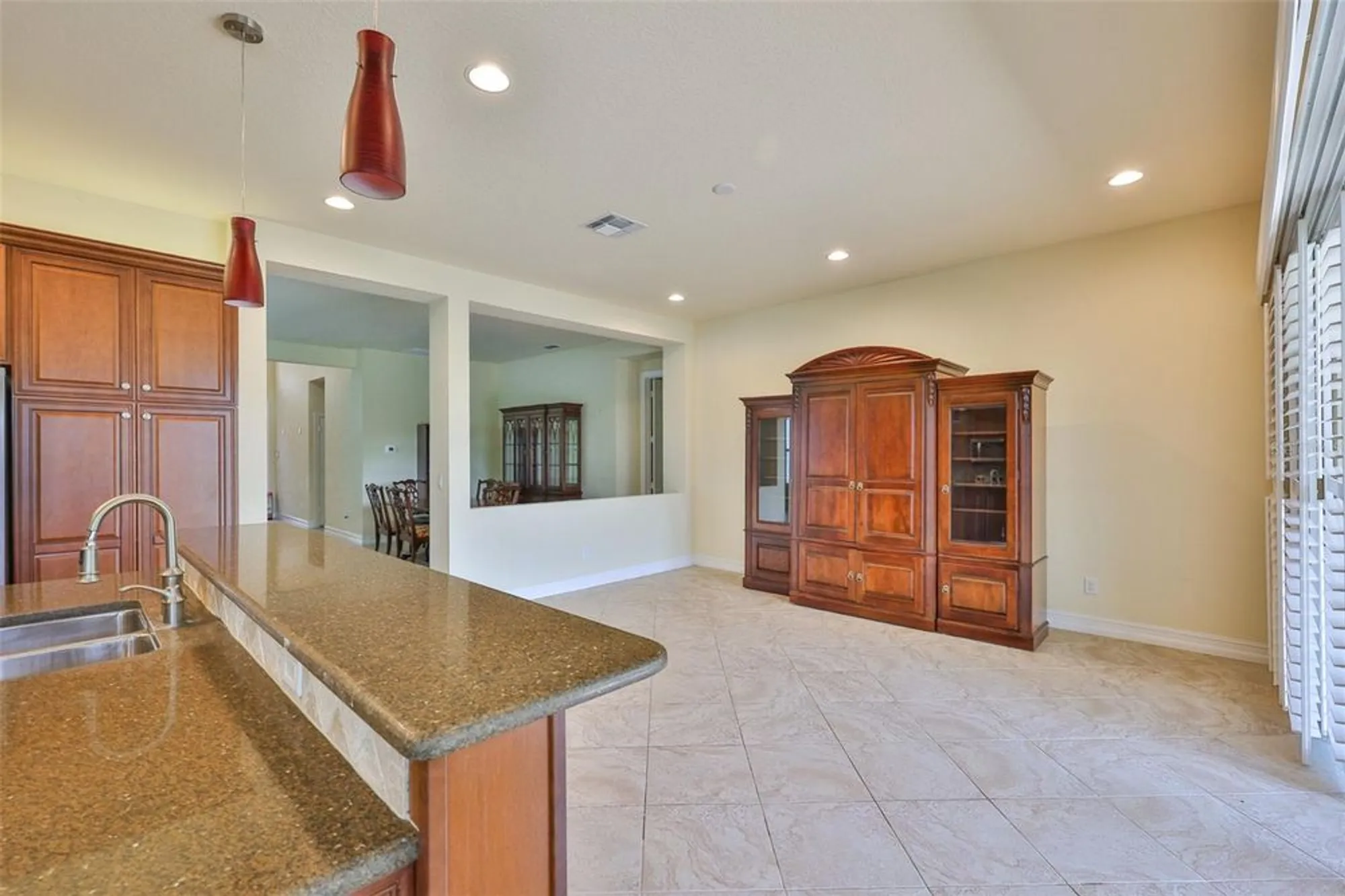 Property Slideshow image 17 of 75 | 16227 cape coral dr, Wimauma, FL, 33598