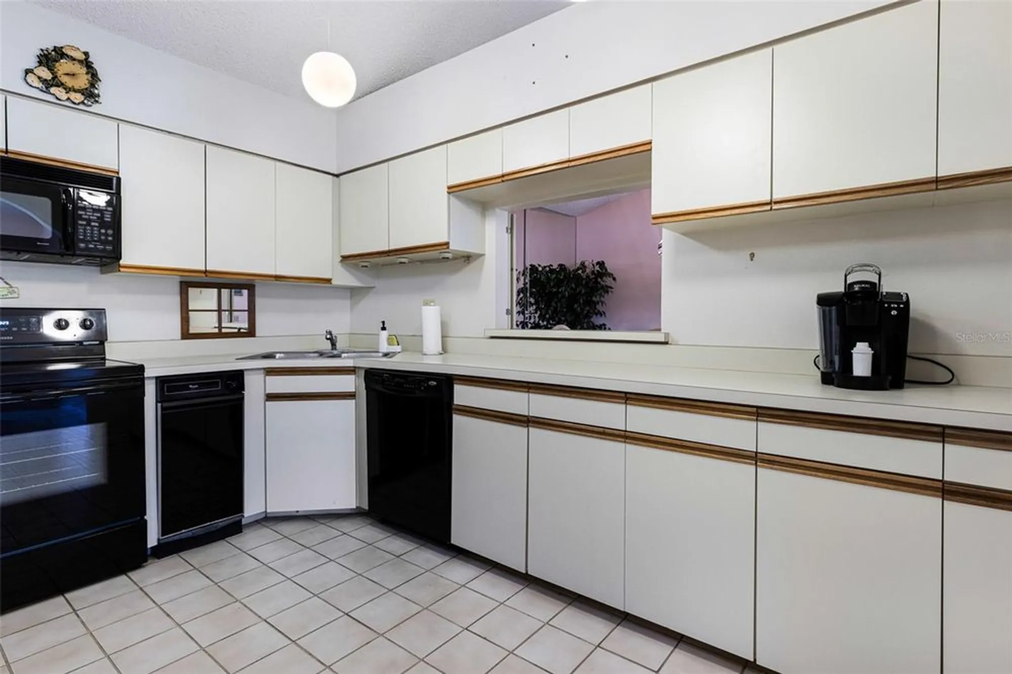 Property Slideshow image 23 of 33 | 3041 matecumbe key rd 4, Punta Gorda, FL, 33955
