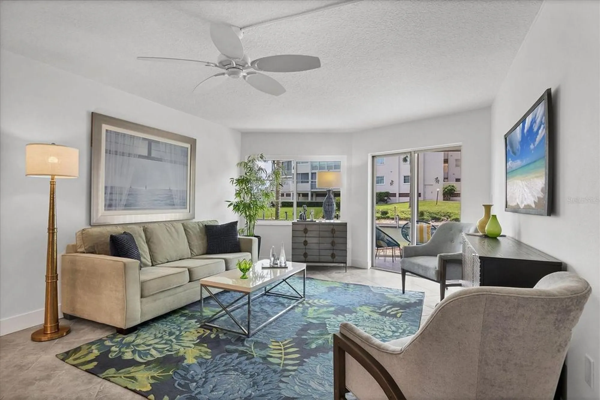 Property Slideshow image 16 of 55 | 1350 n portofino dr apt 107, Sarasota, FL, 34242