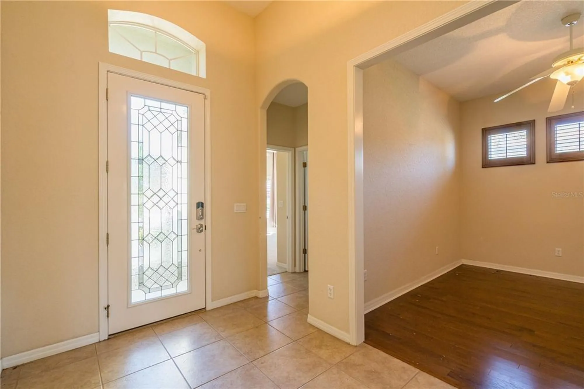 Property Slideshow image 14 of 48 | 1038 emerald dunes dr, Sun City Center, FL, 33573