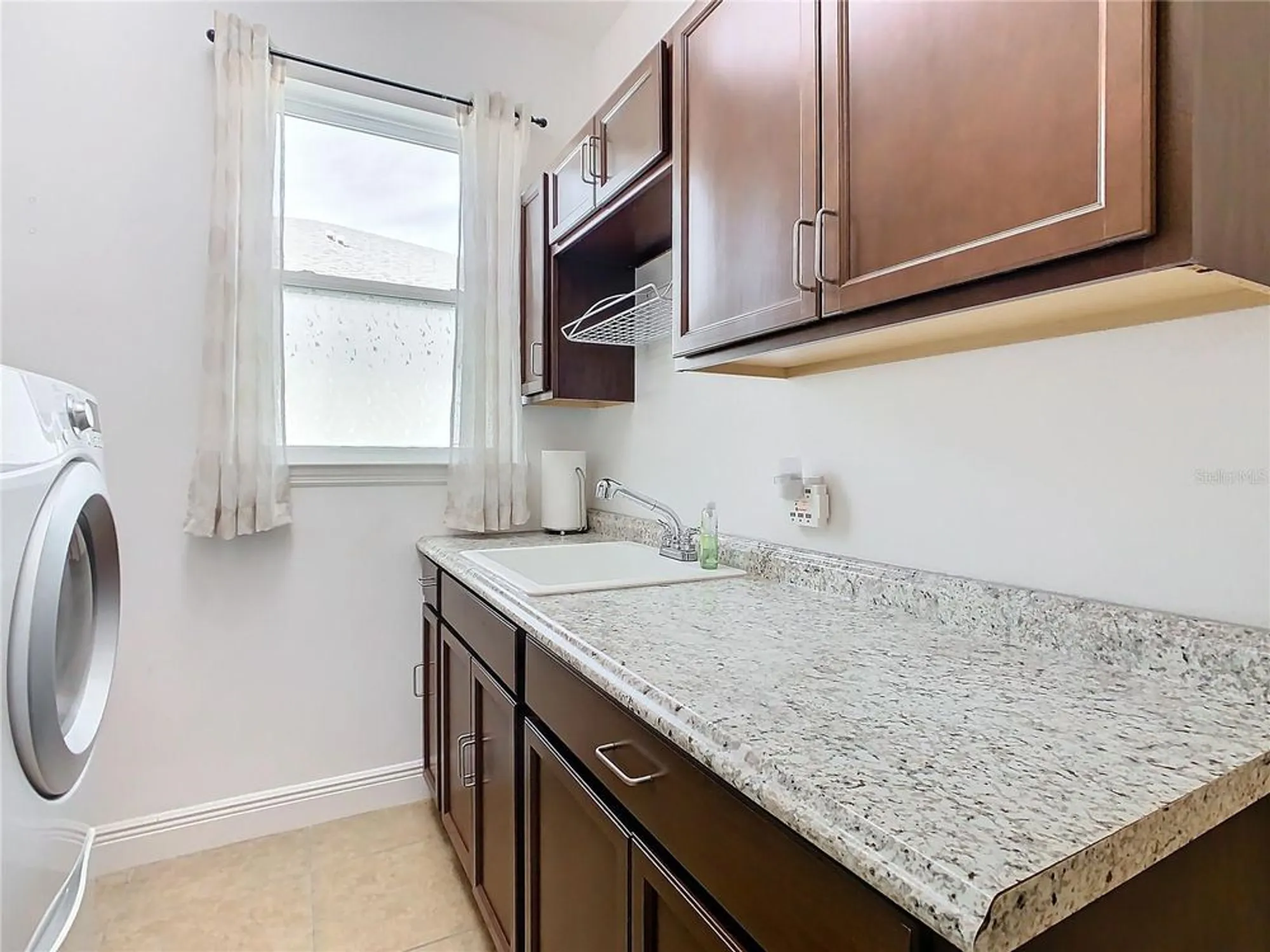 Property Slideshow image 43 of 55 | 663 irvine ranch rd, Poinciana, FL, 34759