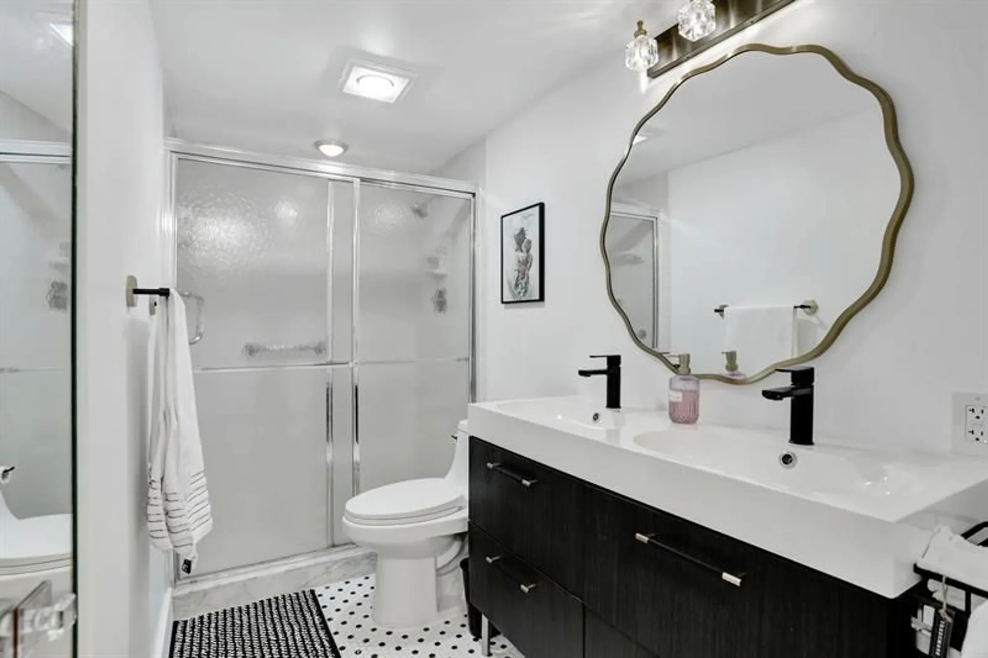 Property Slideshow image 17 of 67 | 2802 victoria way e2, Coconut Creek, FL, 33066