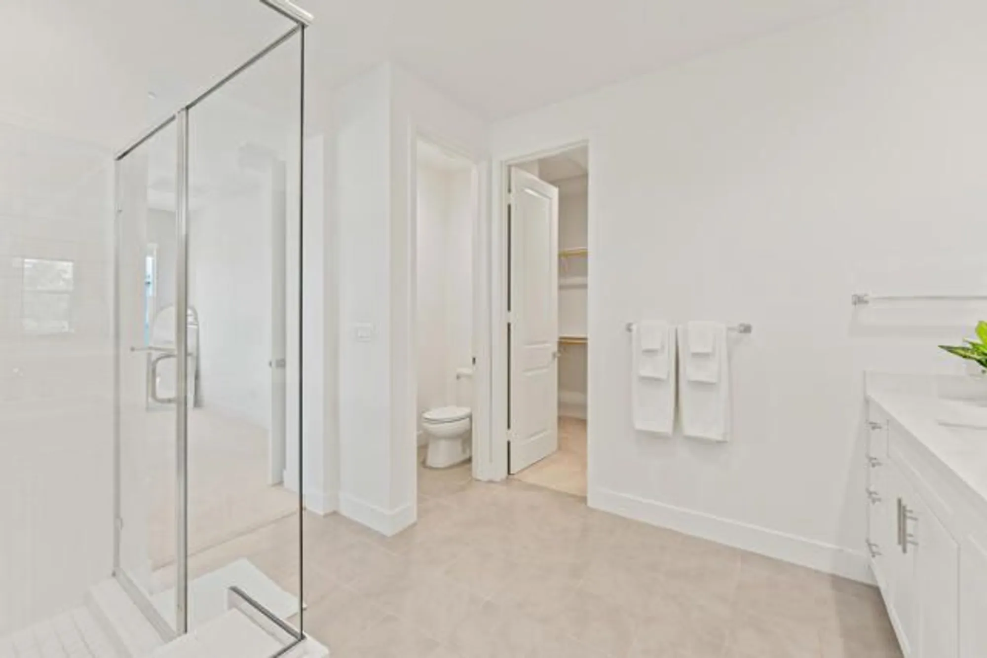 Property Slideshow image 14 of 33 | 43241 pietra ct, Indio, CA, 92203