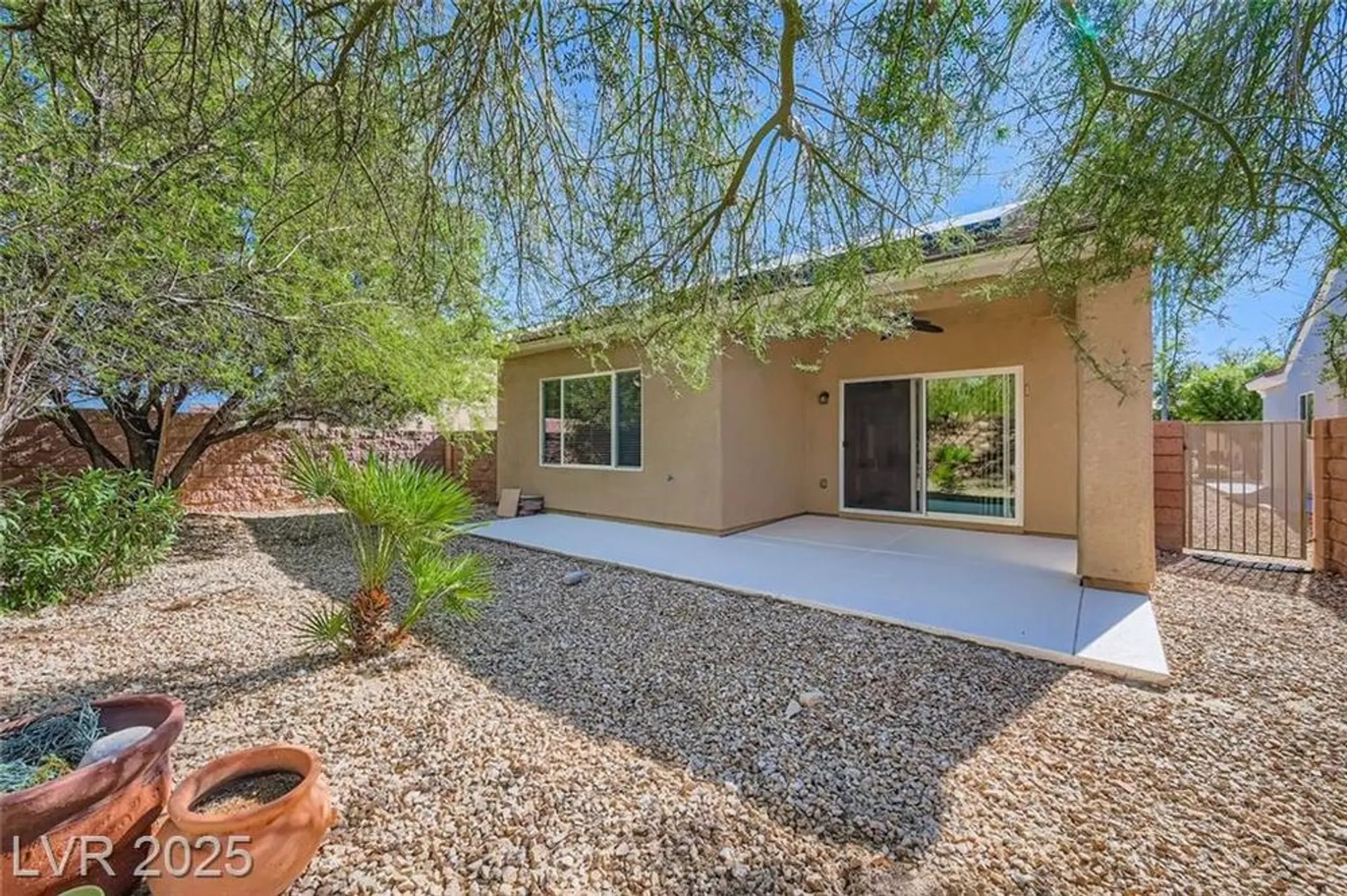 Property Slideshow image 29 of 29 | 2404 willow wren dr, North Las Vegas, NV, 89084