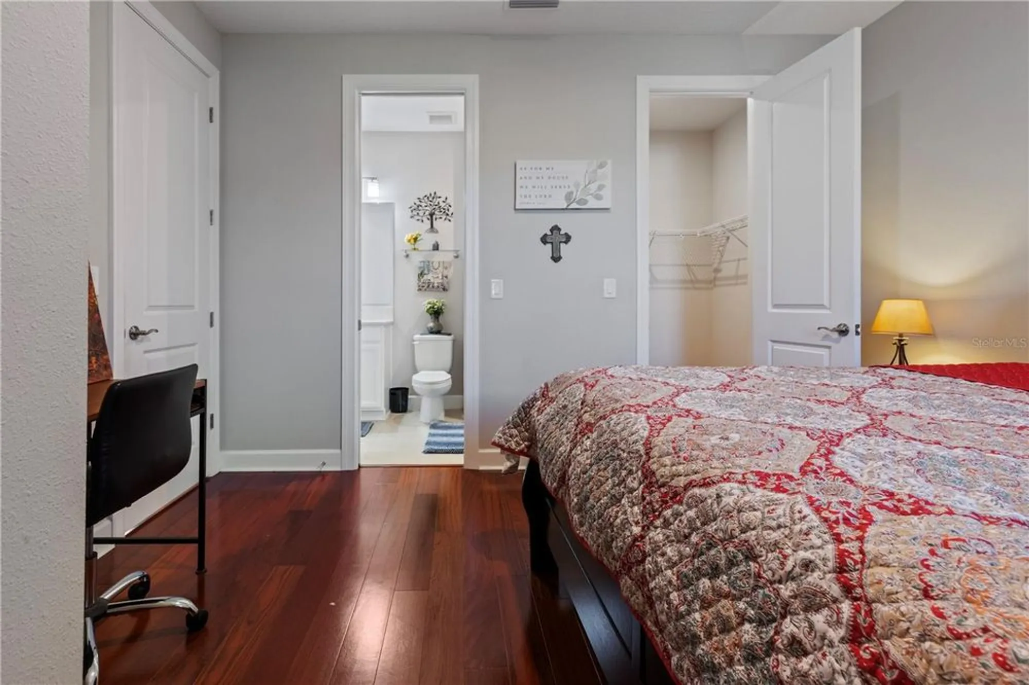 Property Slideshow image 31 of 49 | 3312 francoa dr, Odessa, FL, 33556