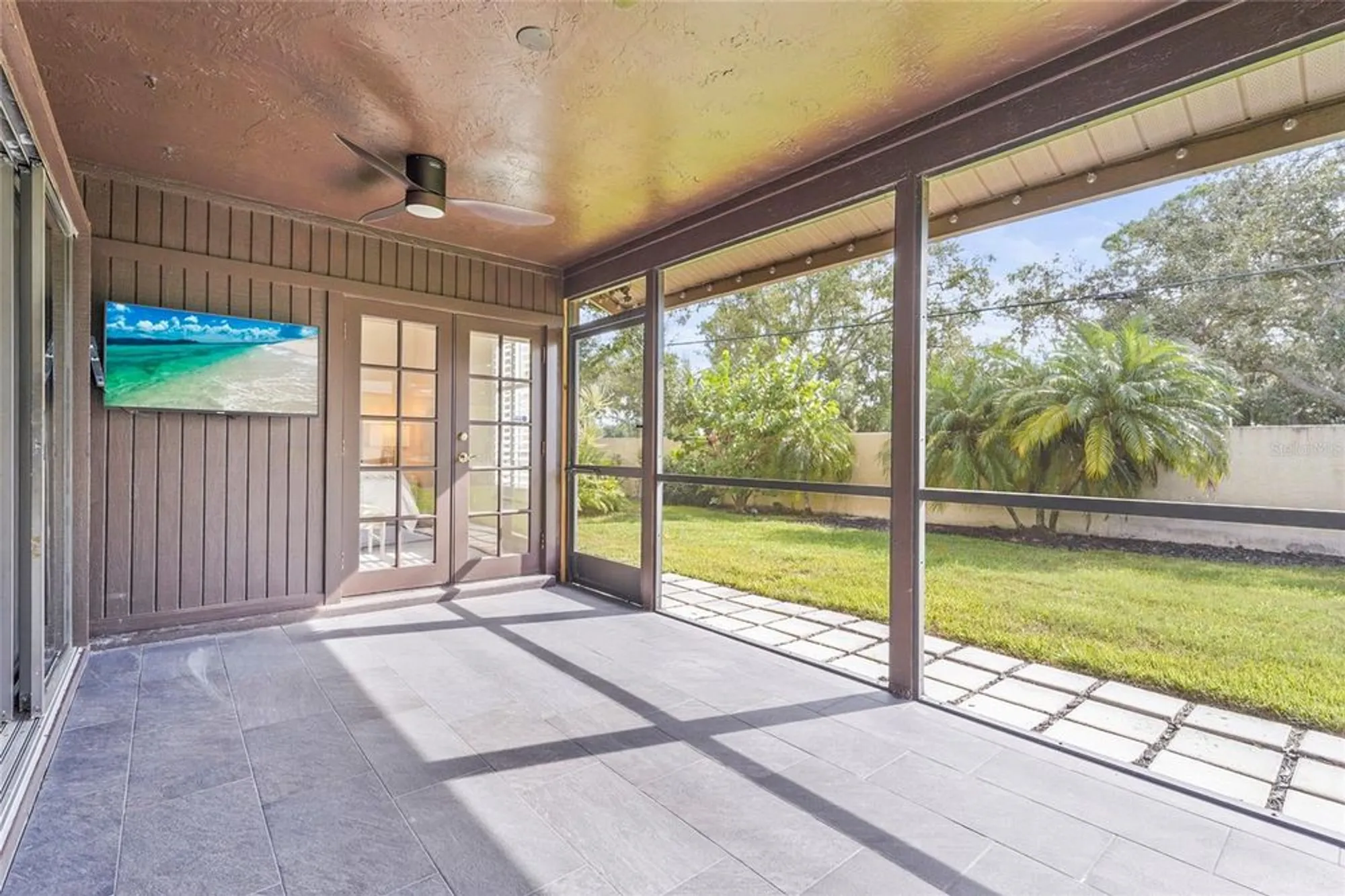 Property Slideshow image 37 of 51 | 7845 pine trace dr, Sarasota, FL, 34243