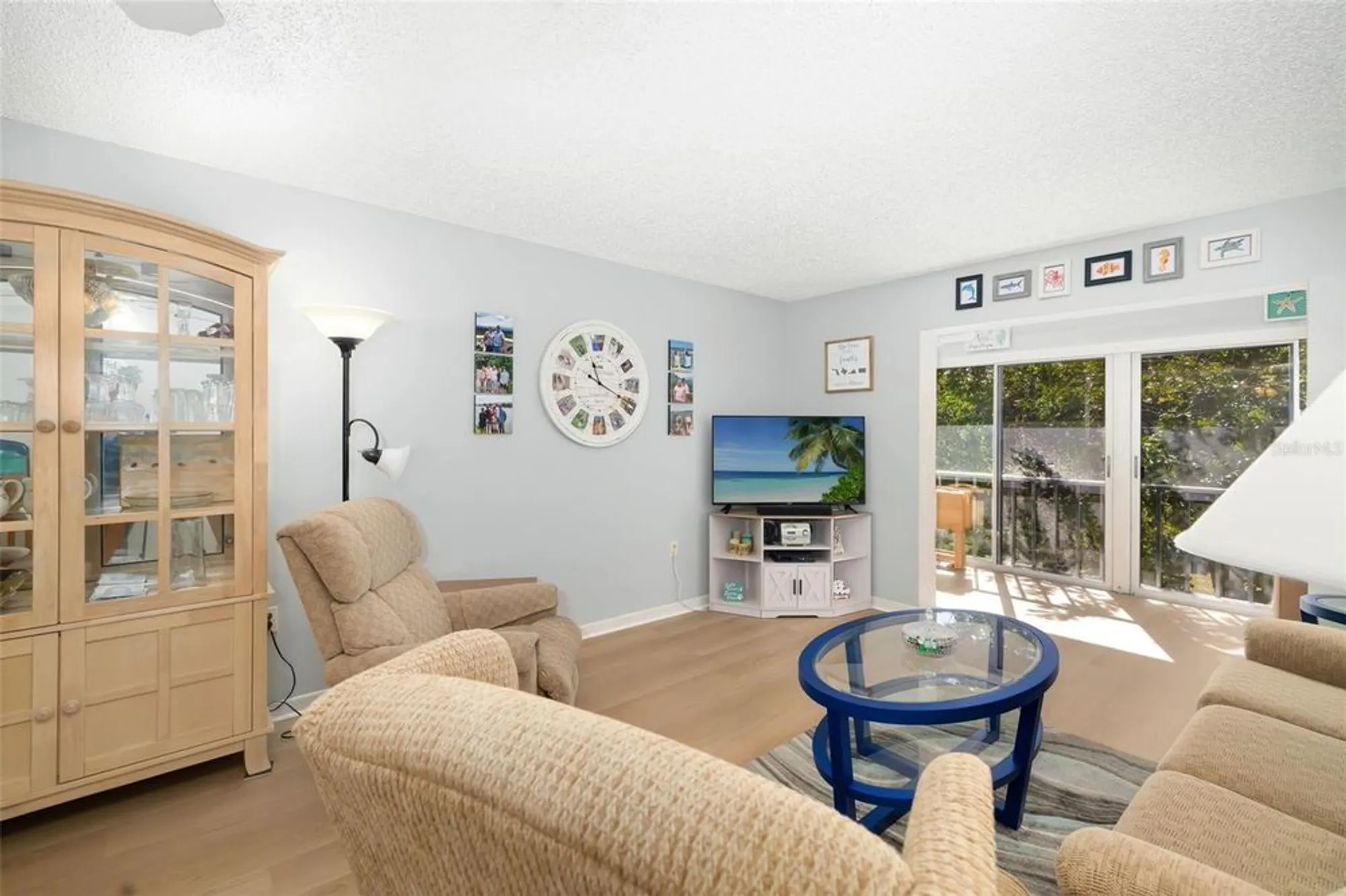 Property Slideshow image 13 of 32 | 202 47th avenue dr 334, Bradenton, FL, 34207