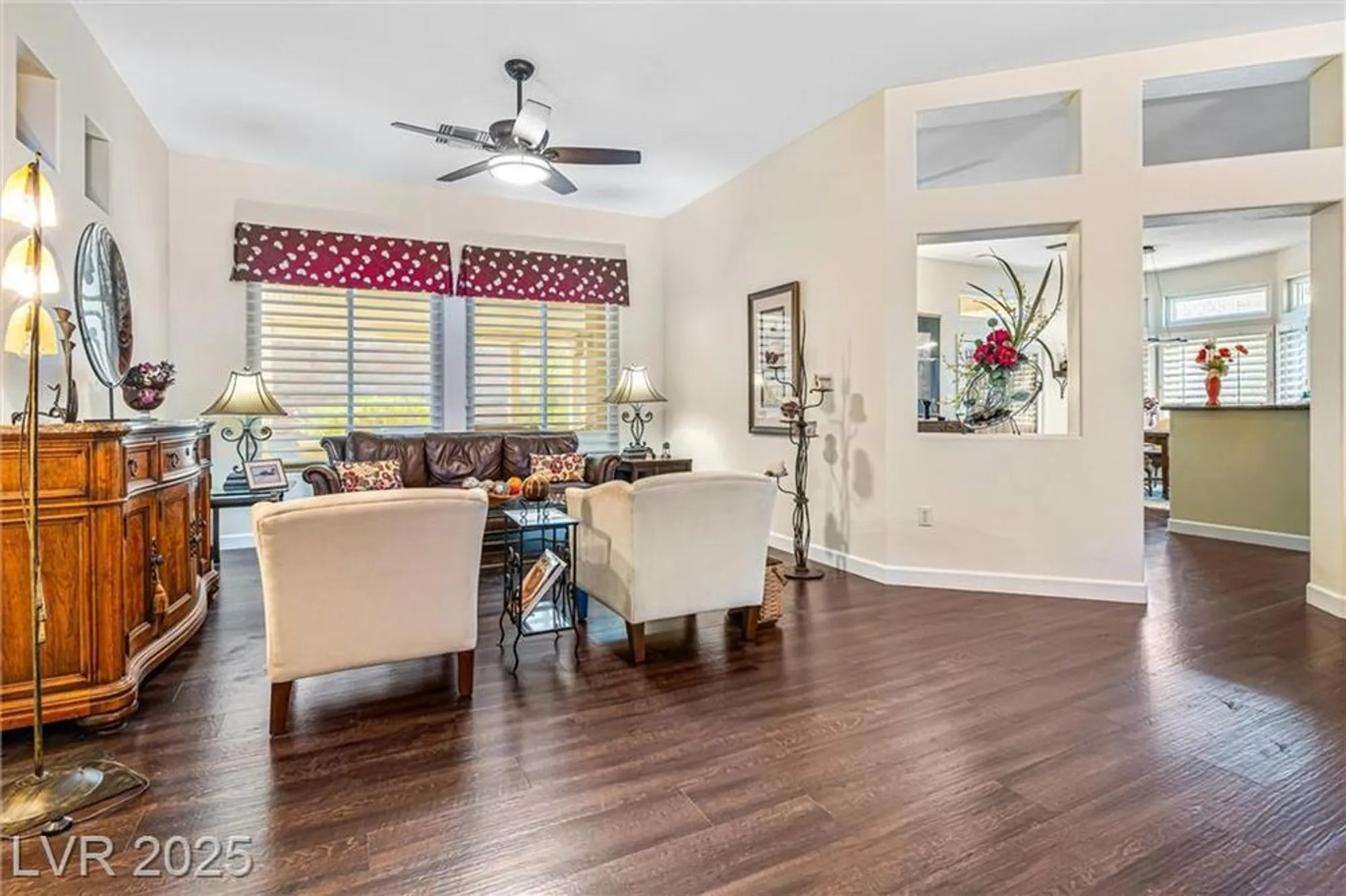 Property Slideshow image 9 of 55 | 1901 capestone st, Las Vegas, NV, 89134