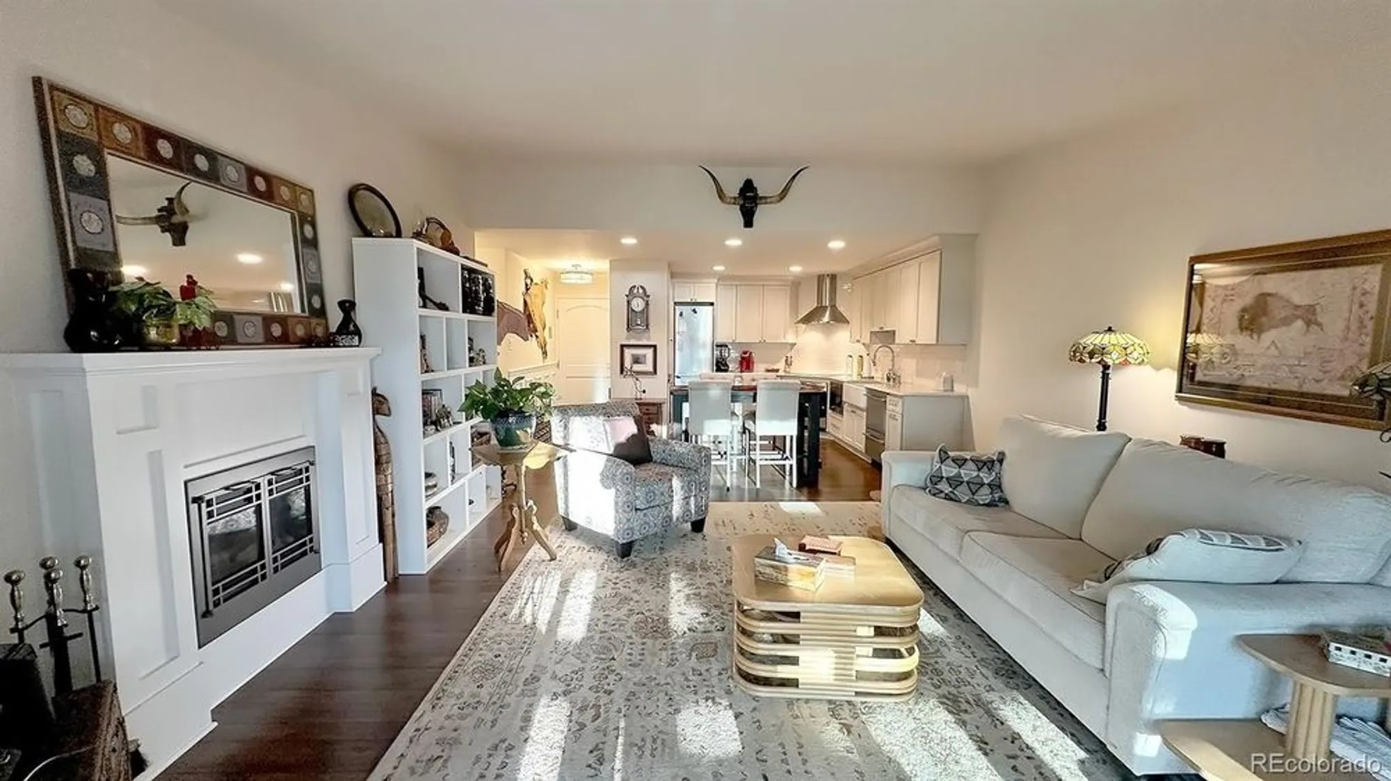 Property Slideshow image 12 of 18 | 725 s alton way unit 4d, Denver, CO, 80247