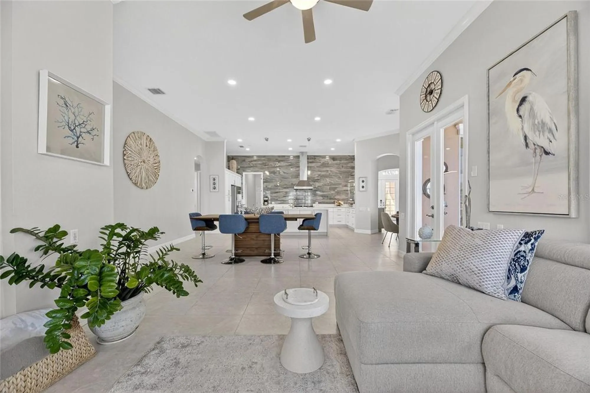 Property Slideshow image 50 of 99 | 719 islebay dr, Apollo Beach, FL, 33572