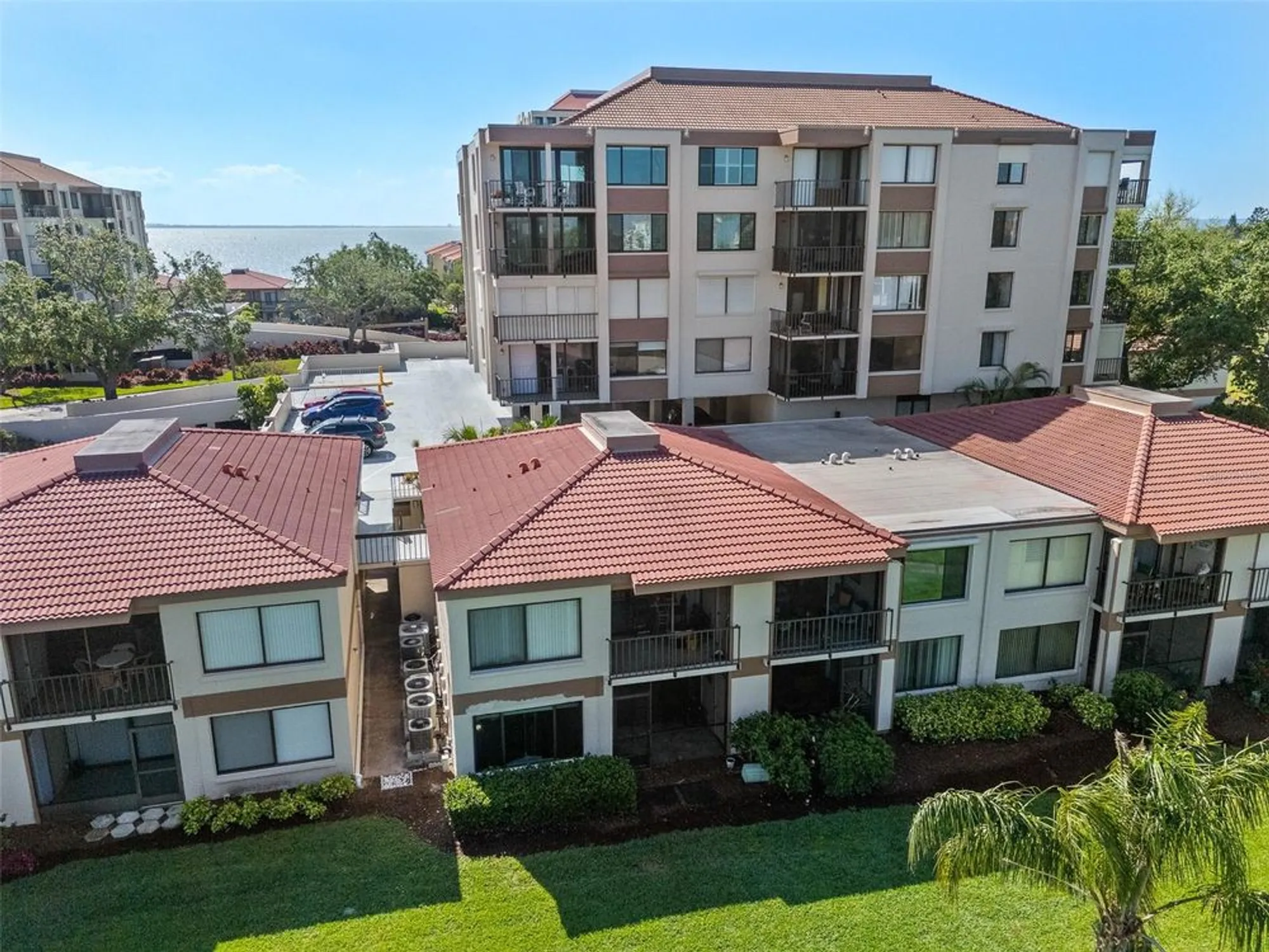 Property Slideshow image 31 of 41 | 6269 palma del mar blvd s apt 112, St Petersburg, FL, 33715