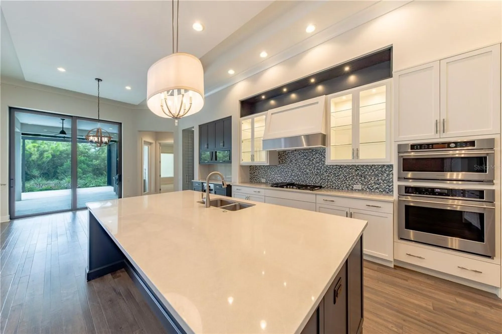 Property Slideshow image 6 of 63 | 5408 greenbrook dr, Sarasota, FL, 34238