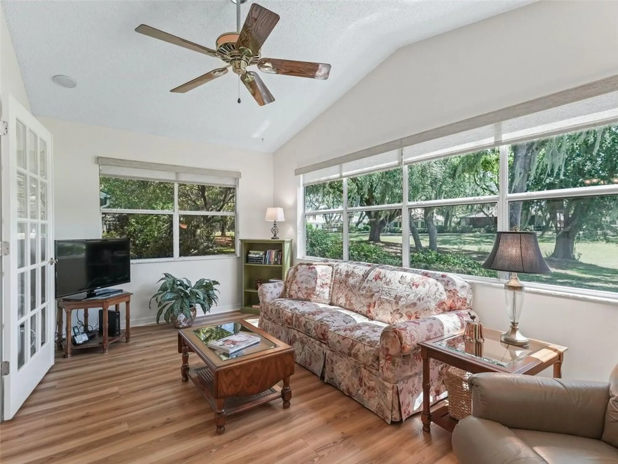Property Slideshow image 14 of 49 | 511 chula vista ave, Lady Lake, FL, 32159