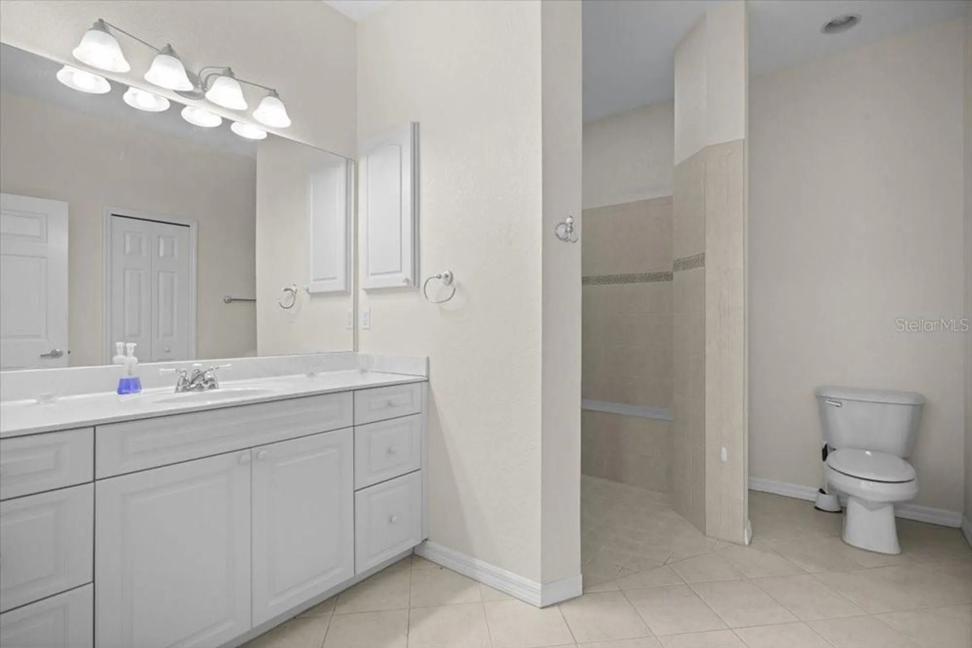 Property Slideshow image 16 of 25 | 24181 green heron dr # 84, Punta Gorda, FL, 33980