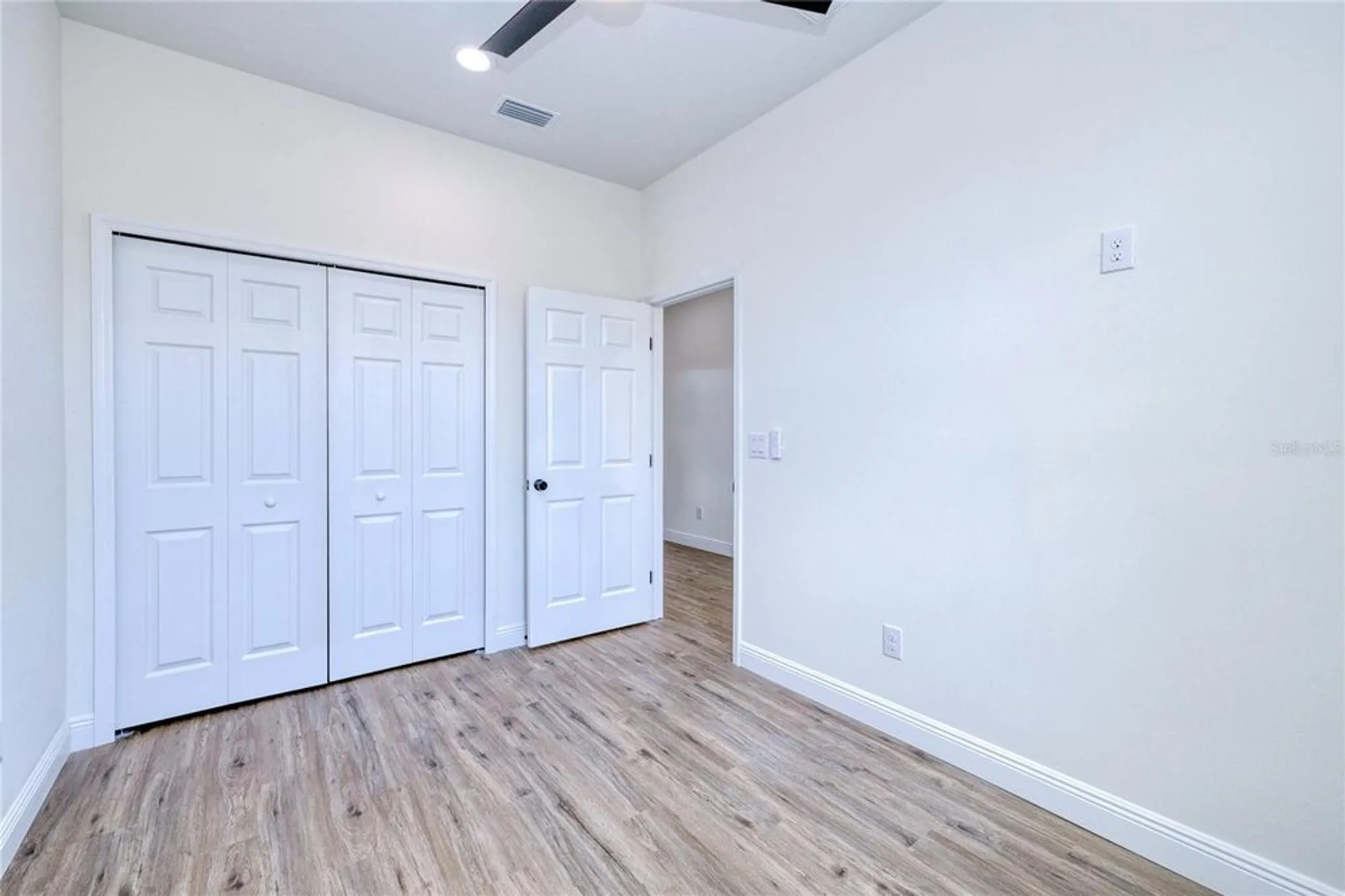 Property Slideshow image 4 of 48 | 4290 oak terrace cir, Port Charlotte, FL, 33953