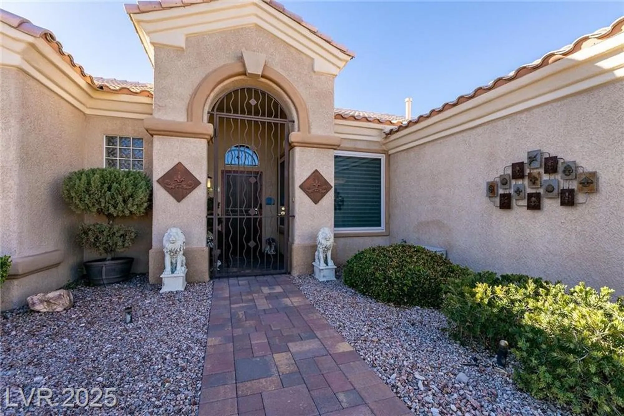 Property Slideshow image 3 of 46 | 1901 capestone st, Las Vegas, NV, 89134
