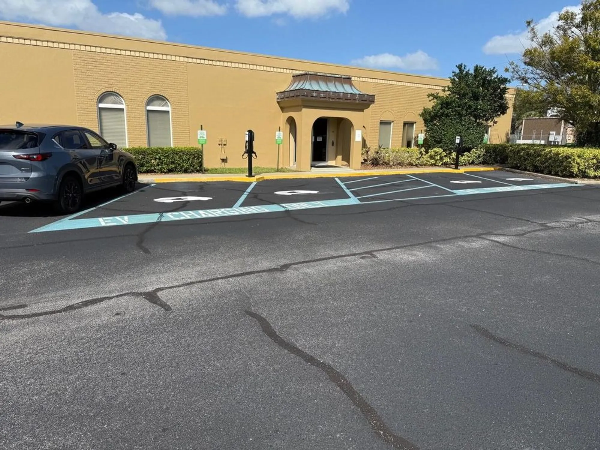 Property Slideshow image 44 of 46 | 2222 norwegian dr apt 48, Clearwater, FL, 33763