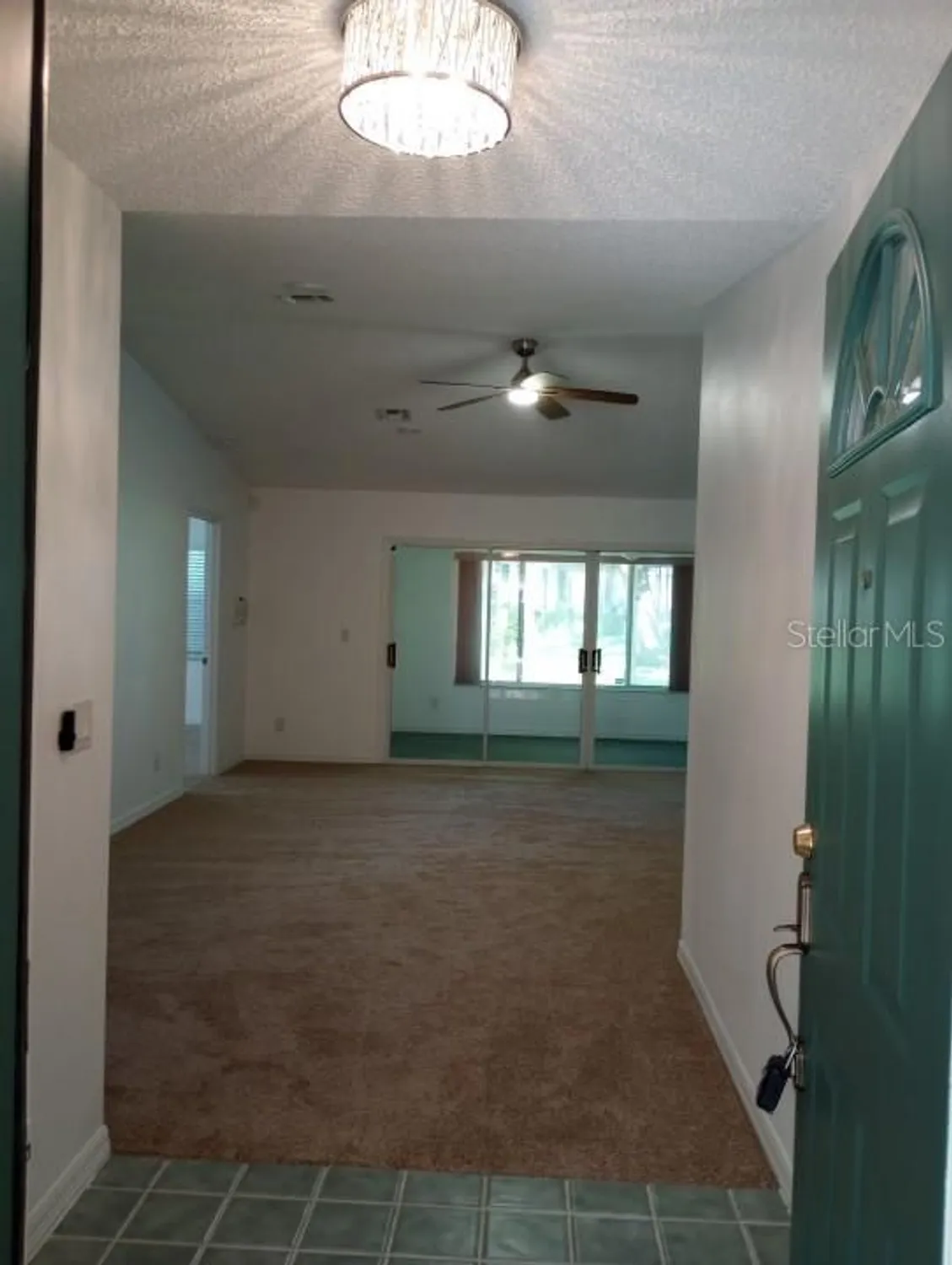 Property Slideshow image 4 of 33 | 32525 oak park dr, Leesburg, FL, 34748