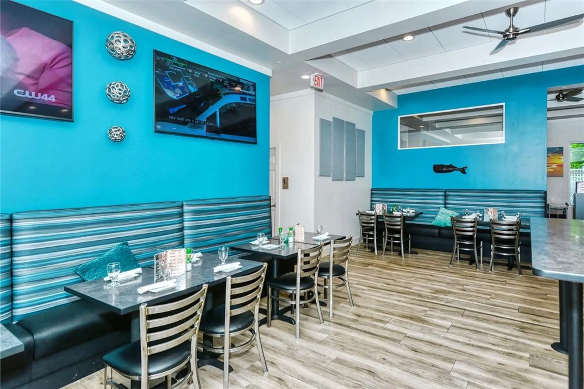 Property Slideshow image 78 of 100 | 5679 ferrara dr, Sarasota, FL, 34238