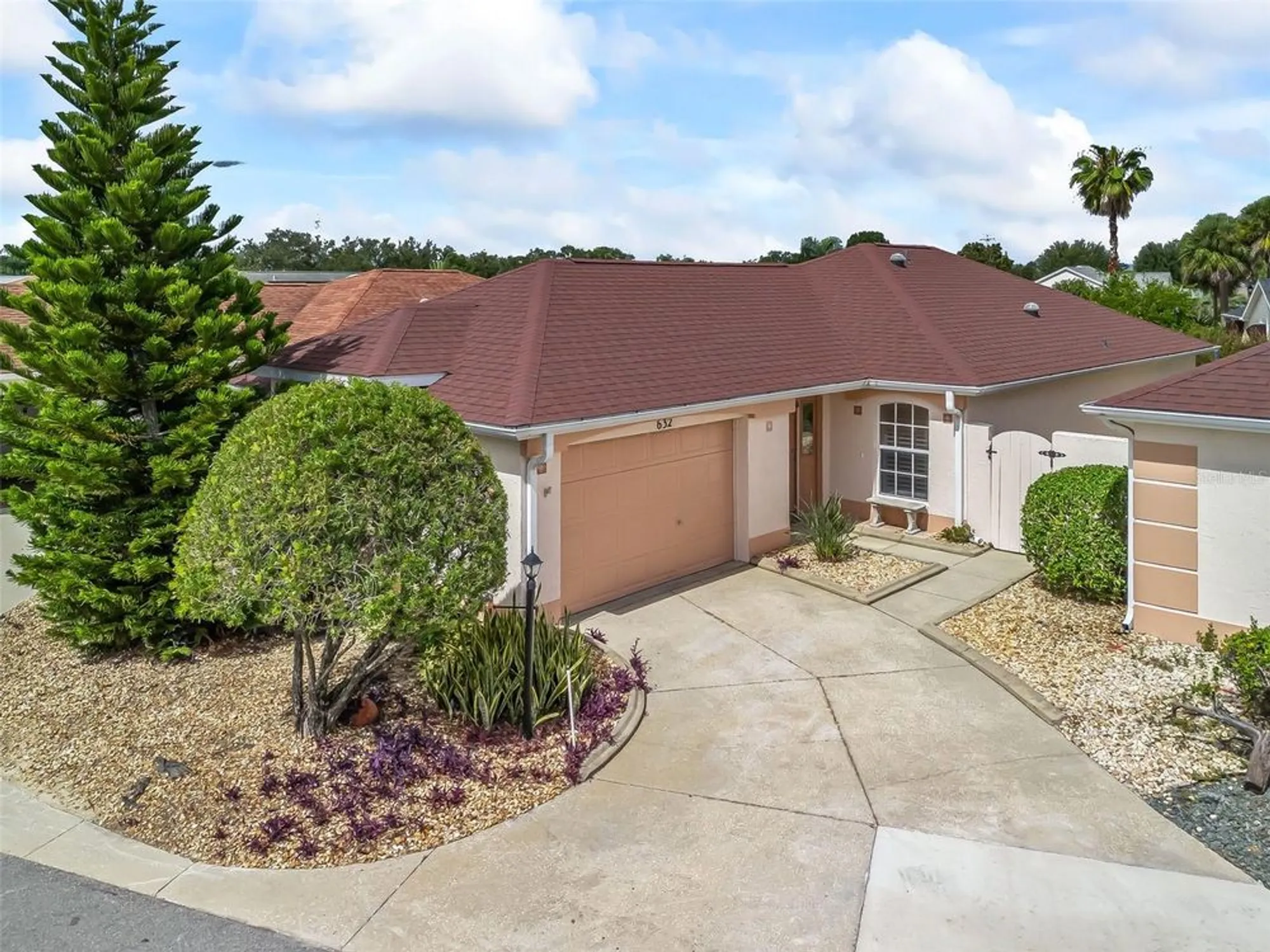 Property Slideshow image 4 of 66 | 632 delgado ave, Lady Lake, FL, 32159