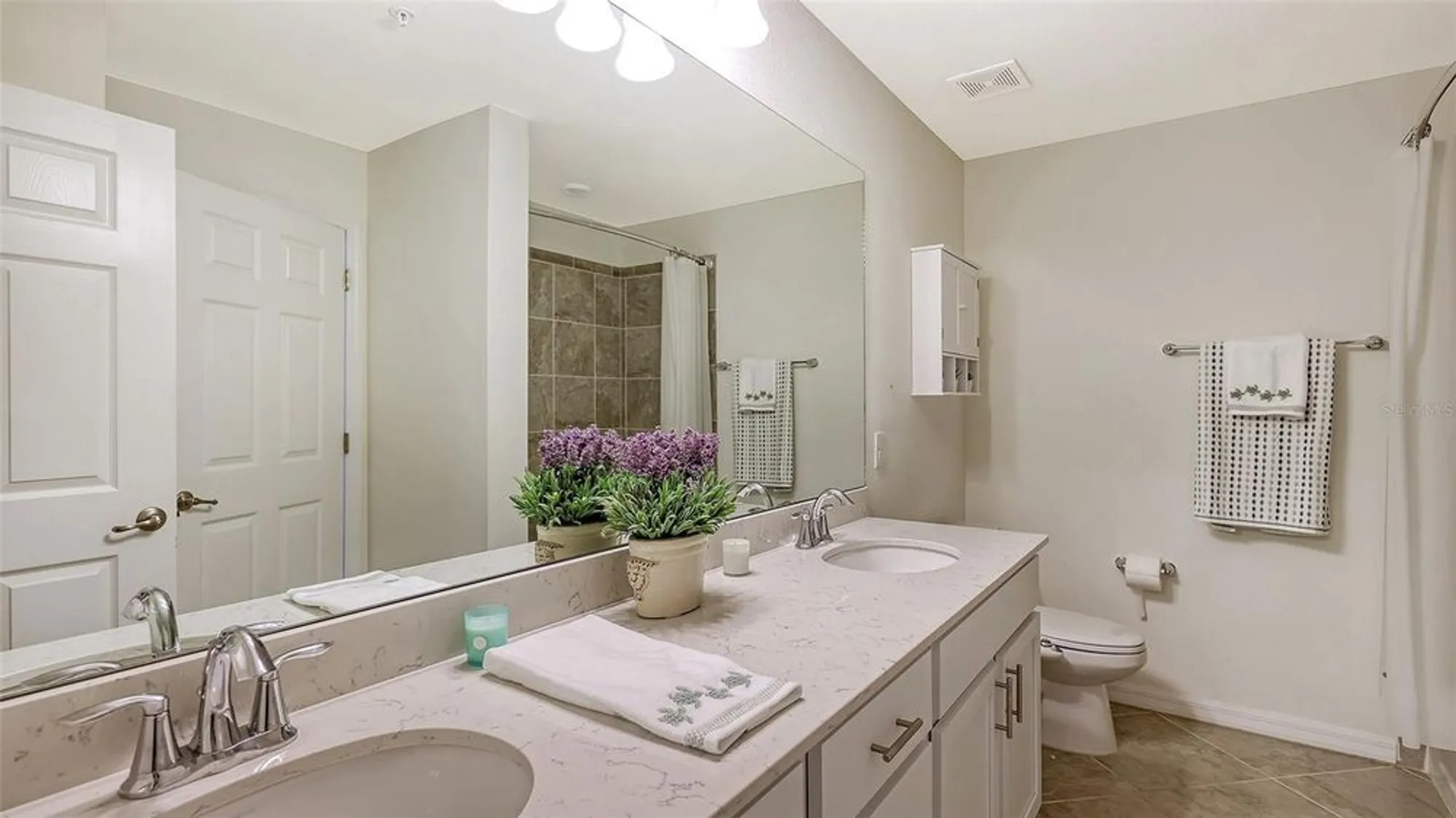 Property Slideshow image 26 of 97 | 1020 tidewater shores loop unit 108, Bradenton, FL, 34208