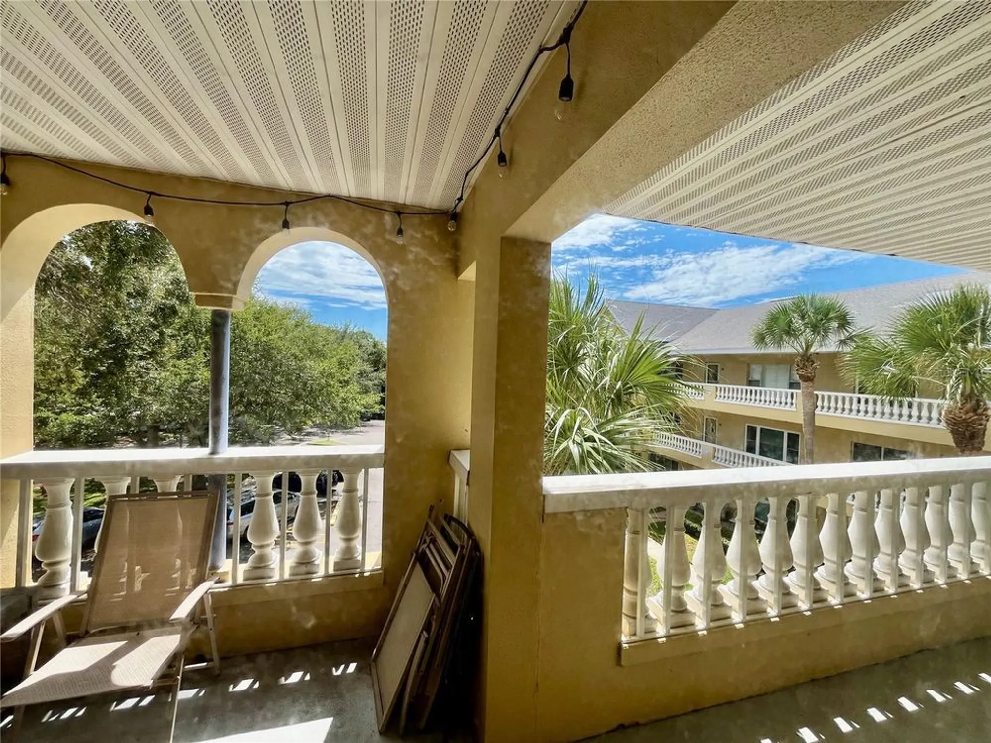 Property Slideshow image 6 of 52 | 2220 spanish dr 54, Clearwater, FL, 33763
