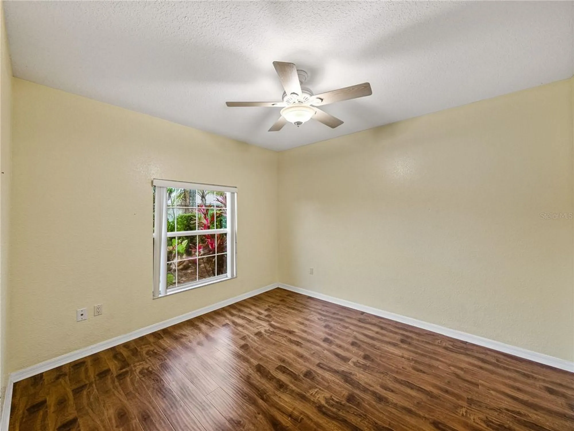 Property Slideshow image 28 of 75 | 4232 roebelenii dr, Lake Wales, FL, 33859