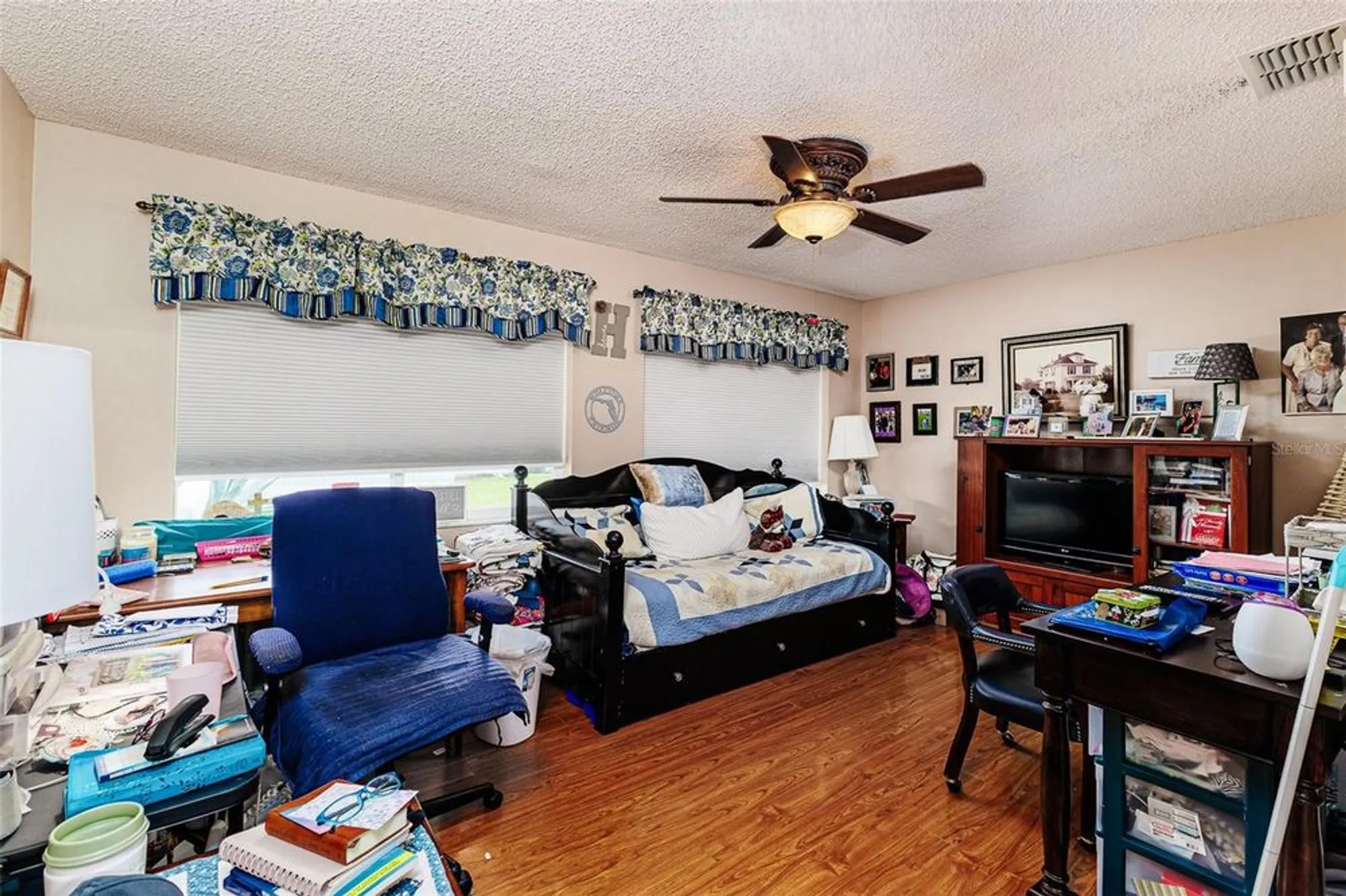 Property Slideshow image 7 of 29 | 1836 prairie dunes cir, Lakeland, FL, 33810