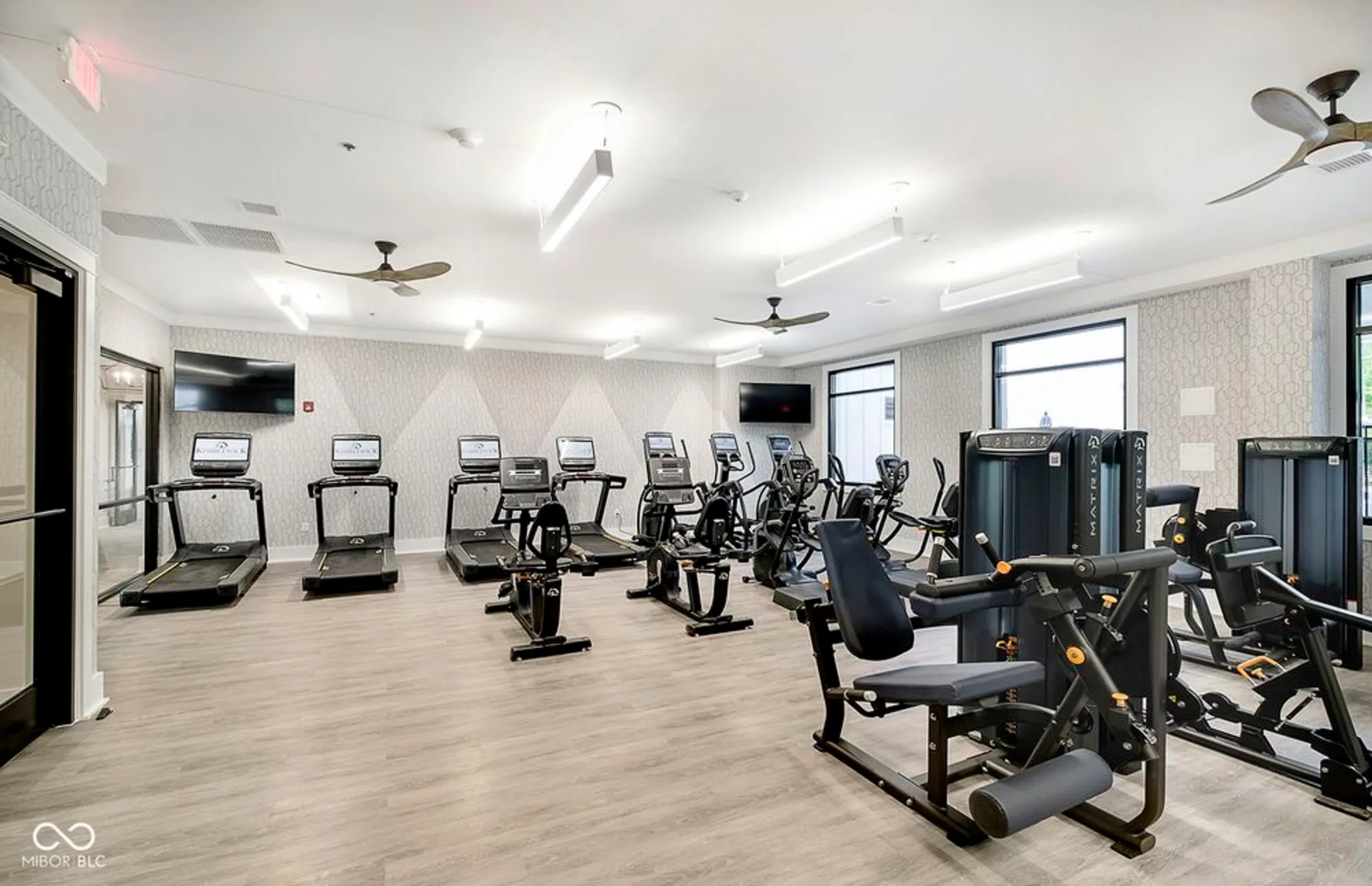 Property Slideshow image 27 of 32 | 14931 iron liege way, Westfield, IN, 46074