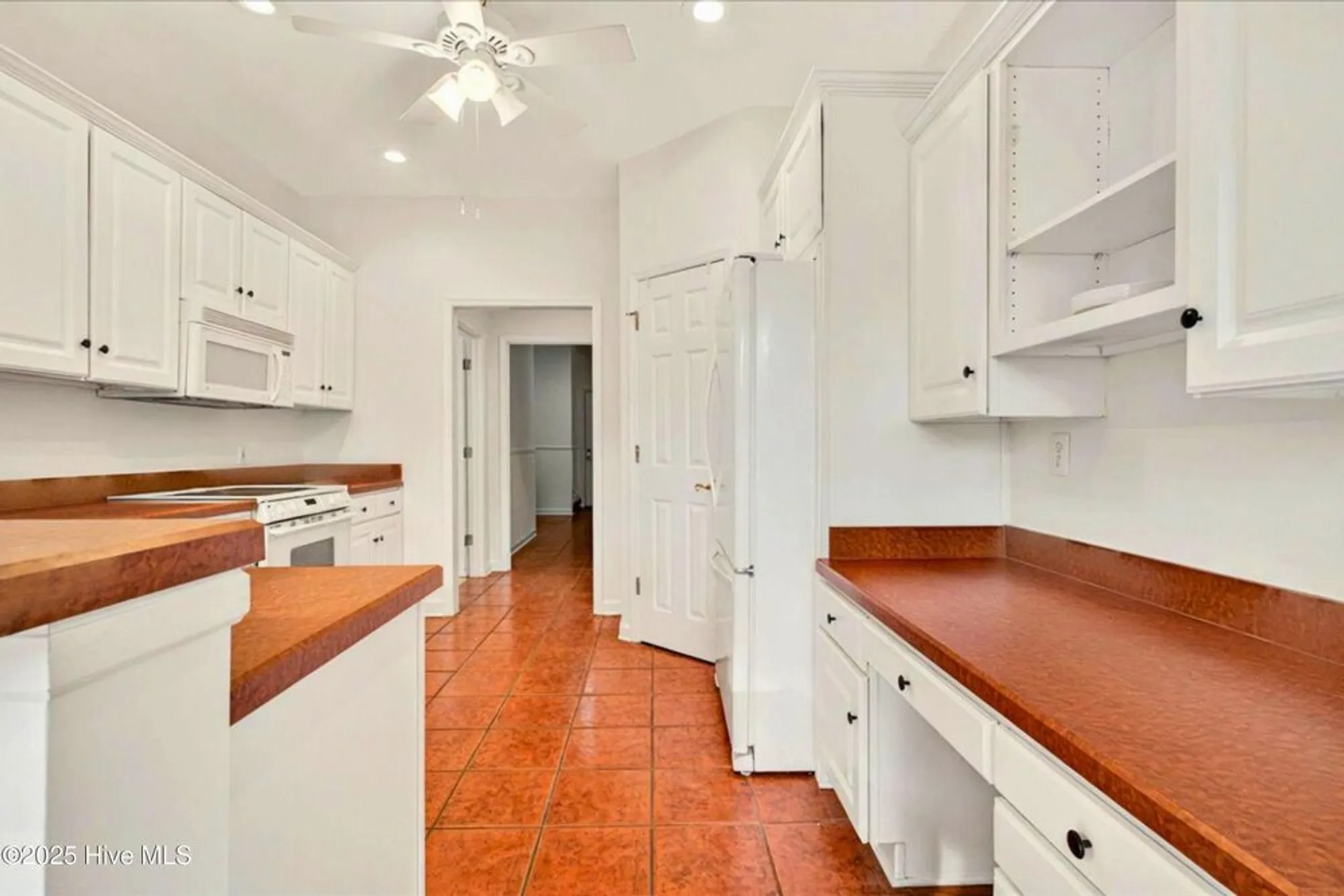 Property Slideshow image 18 of 67 | 154 windsor cir sw, Ocean Isle Beach, NC, 28469