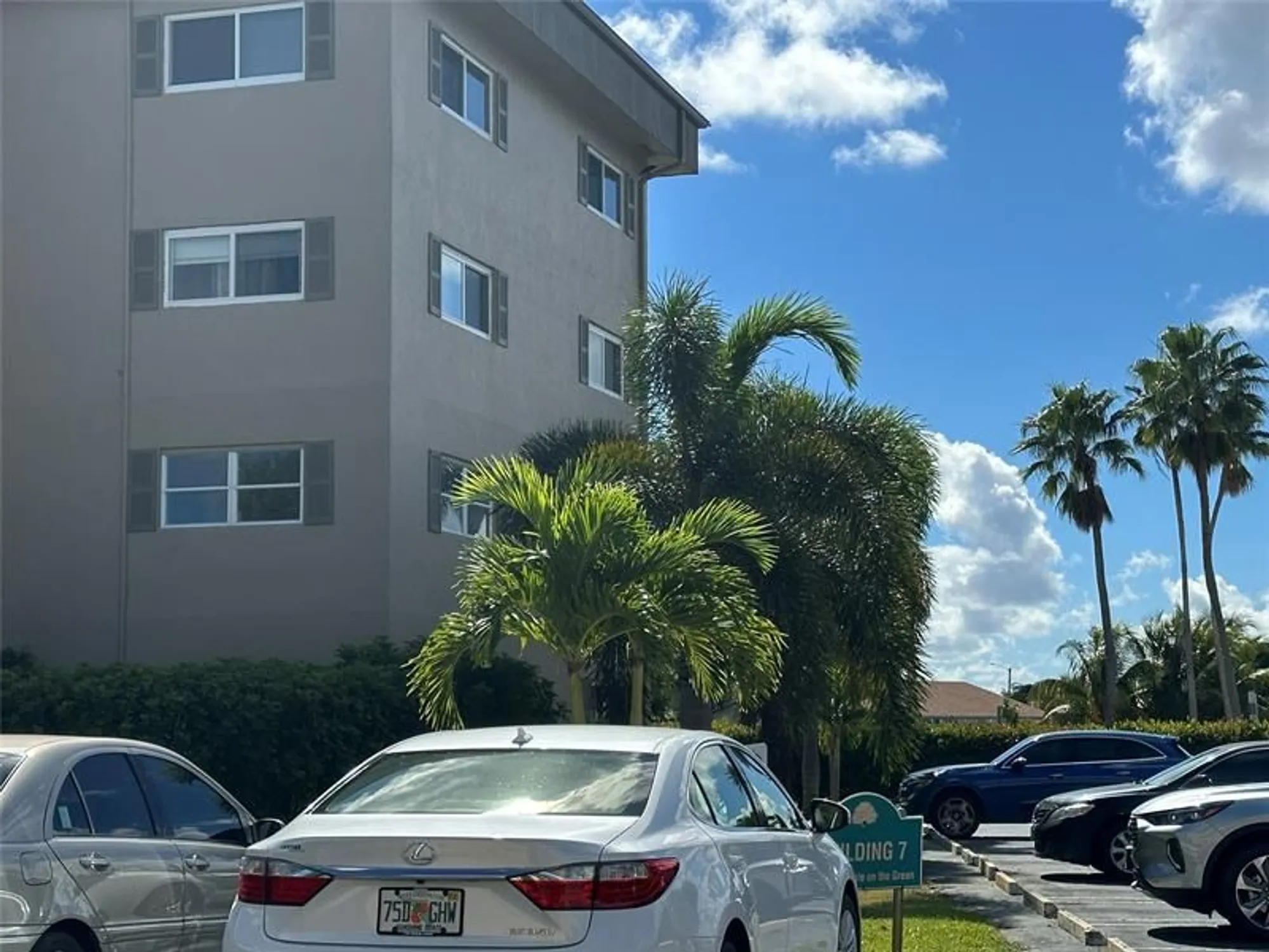 Property Slideshow image 24 of 34 | 2300 ne 1st ln apt 201, Boynton Beach, FL, 33435