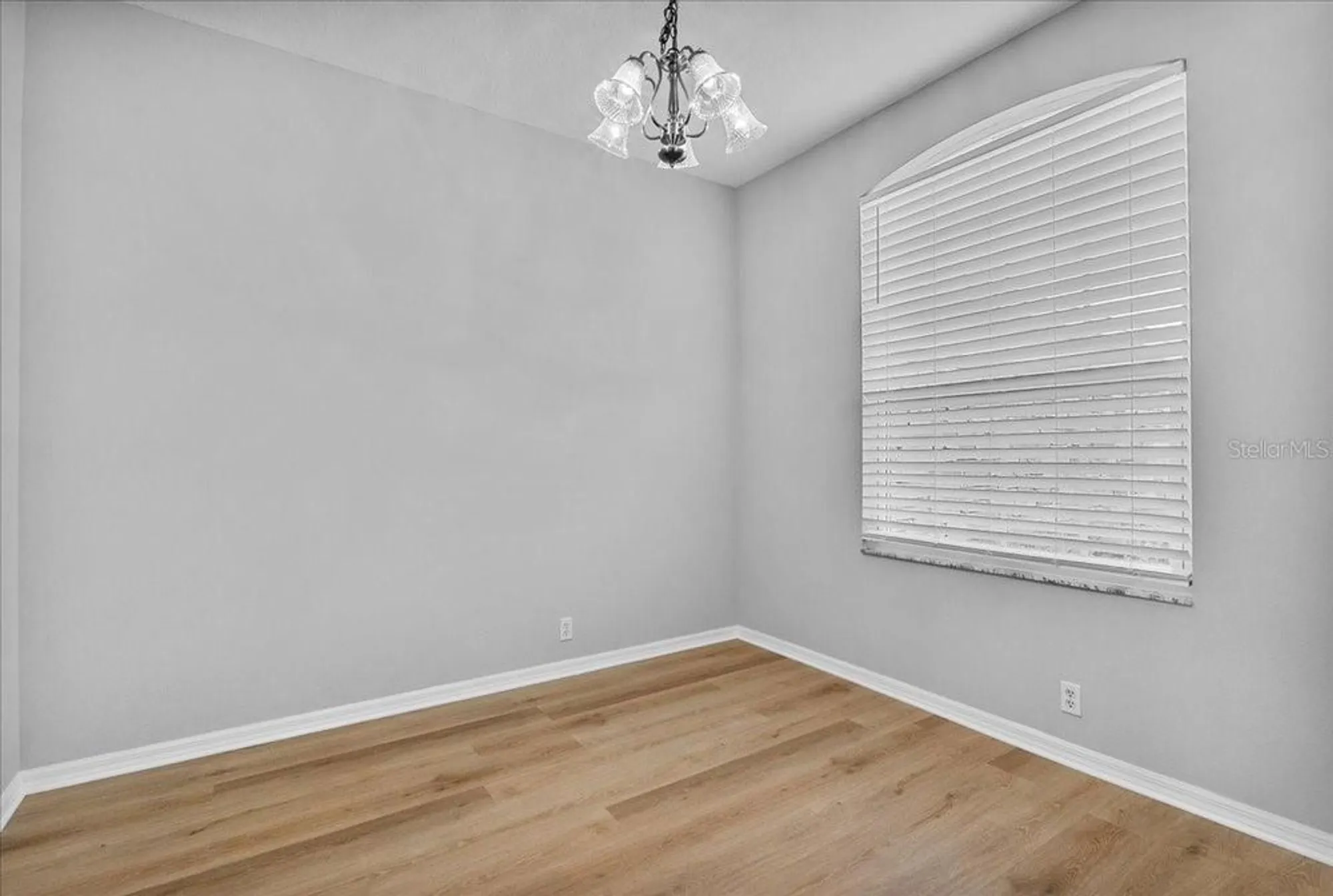 Property Slideshow image 5 of 51 | 4249 windchime ln, Lakeland, FL, 33811