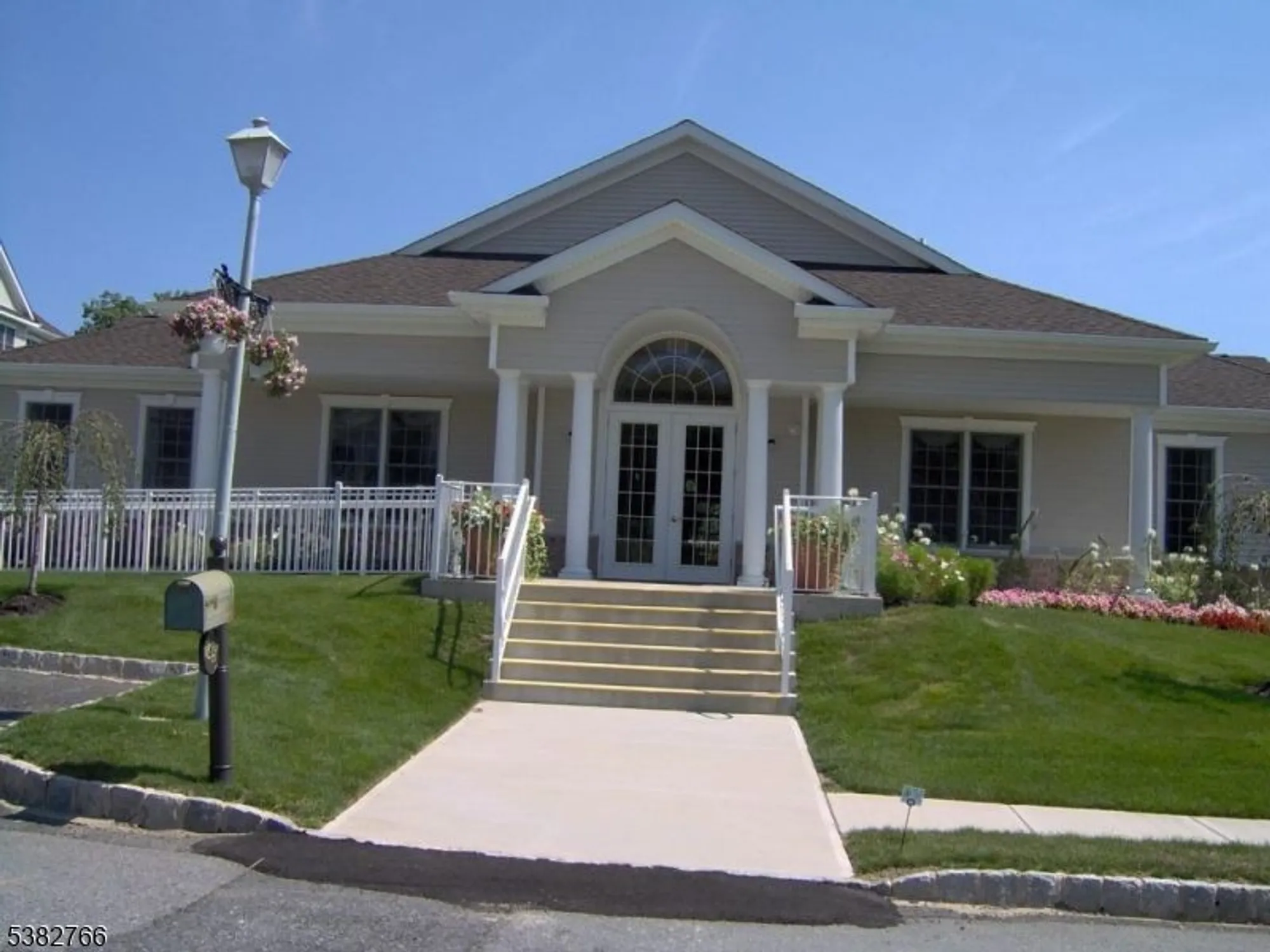 Property Slideshow image 16 of 18 | 104 ridgeview ln, Mount Arlington, NJ, 07856