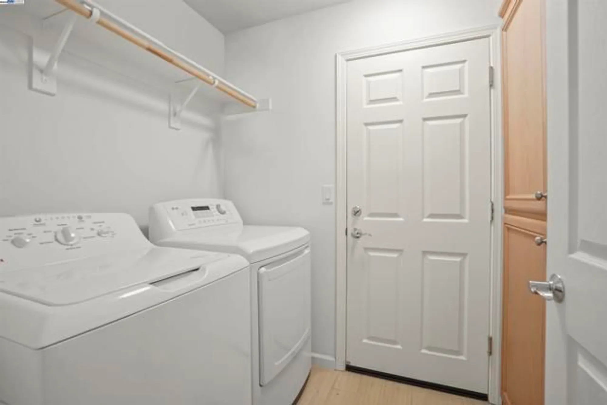 Property Slideshow image 19 of 40 | 422 saddle rock ln, Rio Vista, CA, 94571