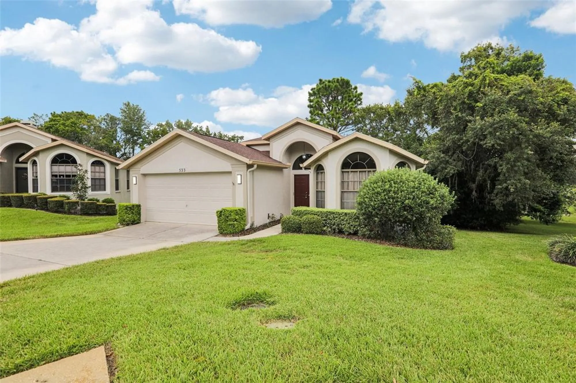 Property Slideshow image 3 of 32 | 533 bent oak ct, Spring Hill, FL, 34609