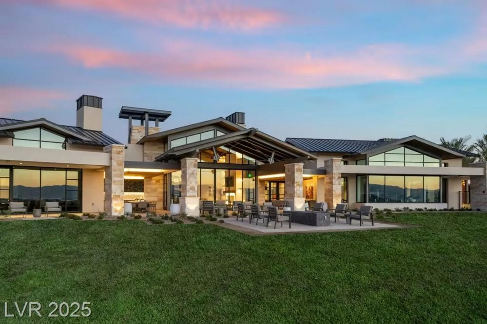 Property Slideshow image 37 of 58 | 29 mirage view dr, Henderson, NV, 89011