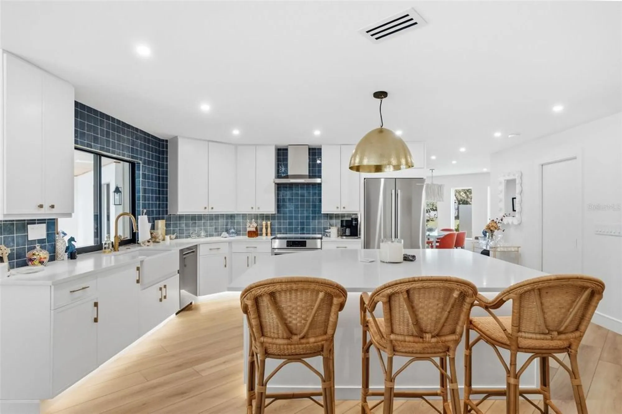 Property Slideshow image 23 of 66 | 1660 pine harrier cir, Sarasota, FL, 34231