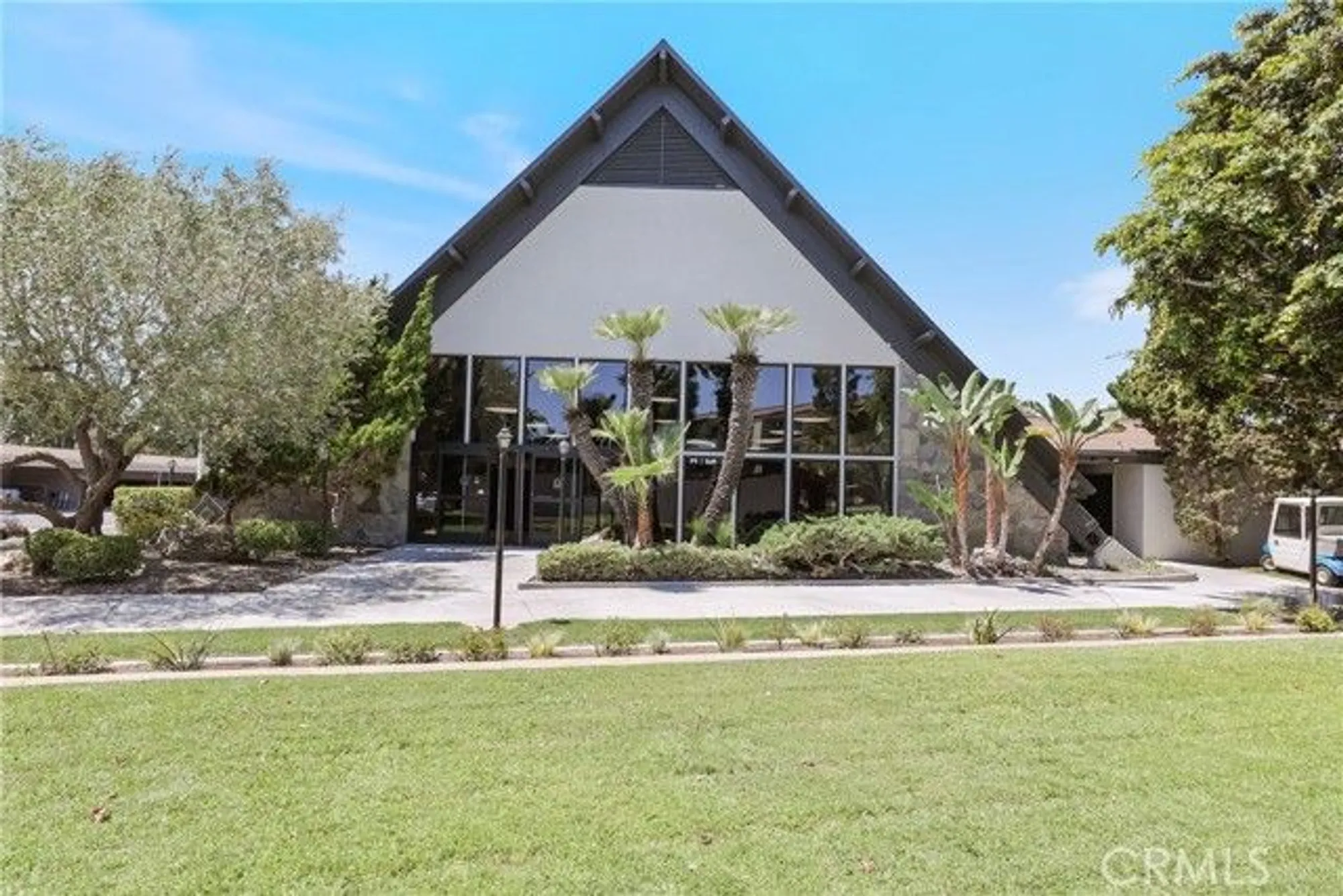 Property Slideshow image 15 of 22 | 13601 del monte dr 73, Seal Beach, CA, 90740