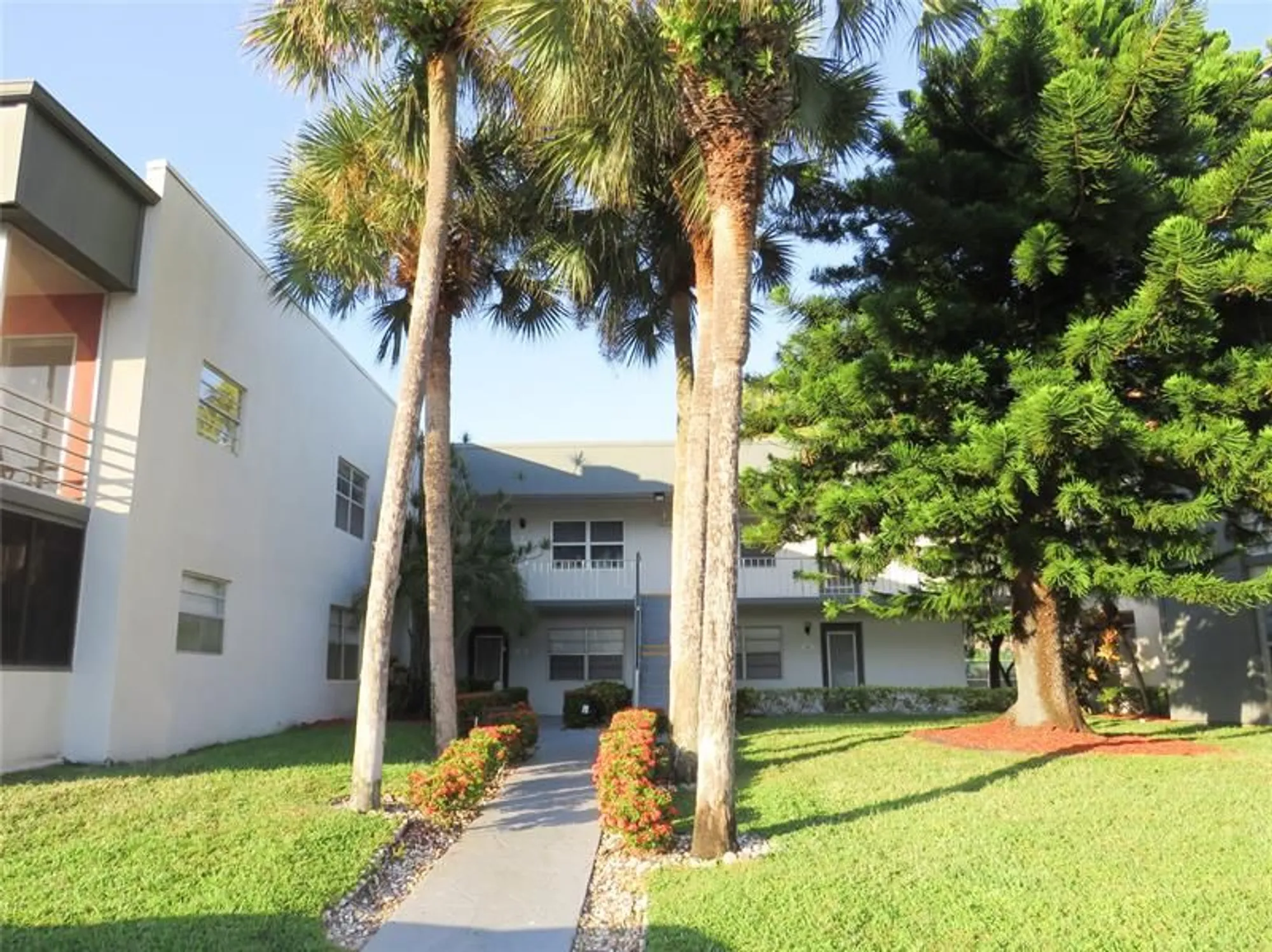 Property Slideshow image 16 of 21 | 343 normandy h # 343, Delray Beach, FL, 33484