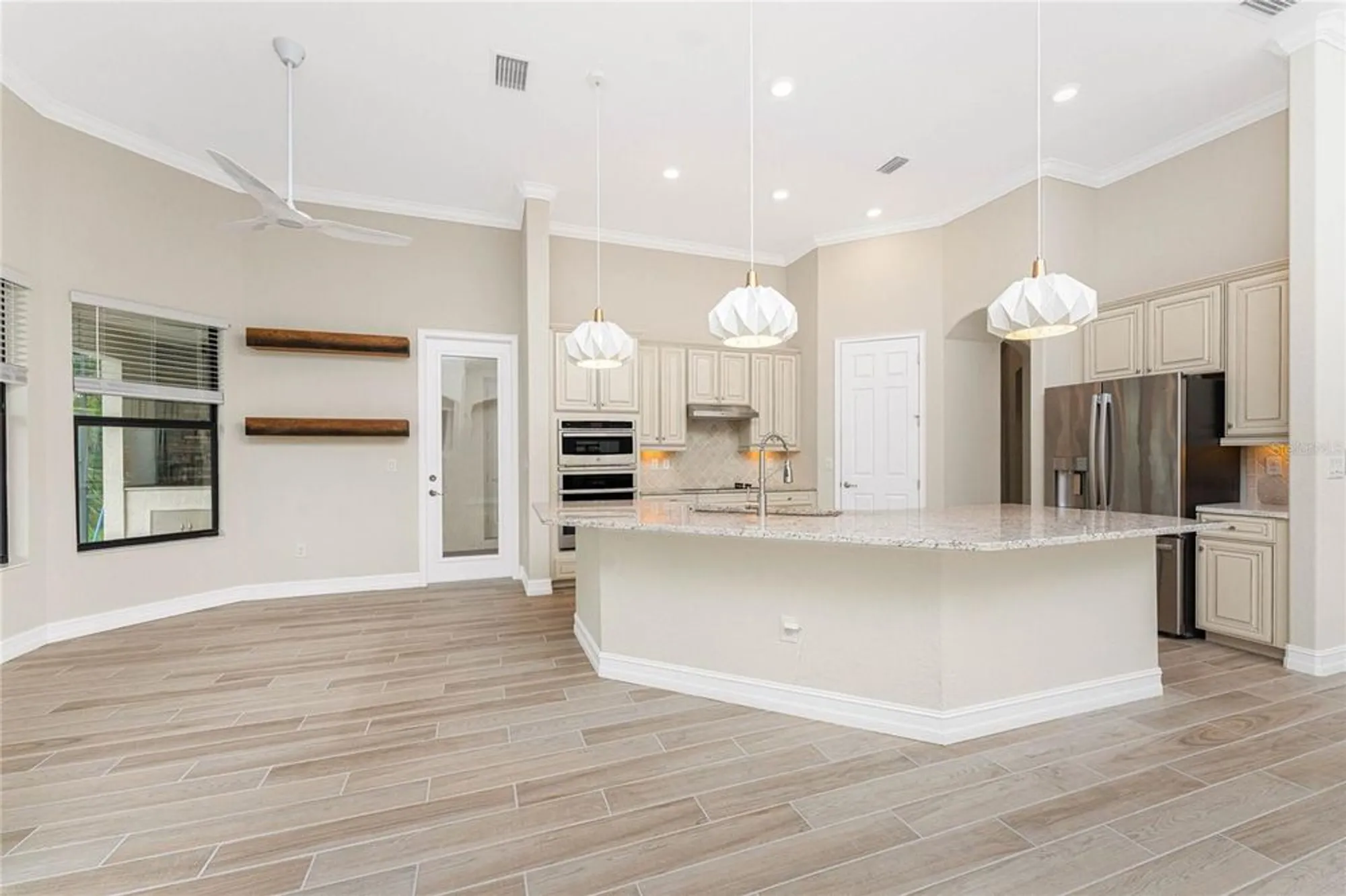 Property Slideshow image 14 of 94 | 10817 whisk fern dr, Venice, FL, 34293