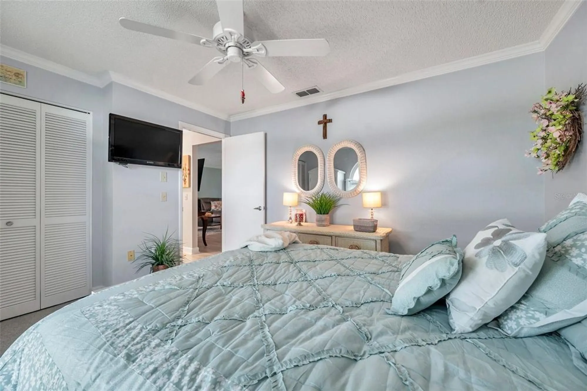 Property Slideshow image 24 of 86 | 3957 tarpon pointe cir, Palm Harbor, FL, 34684