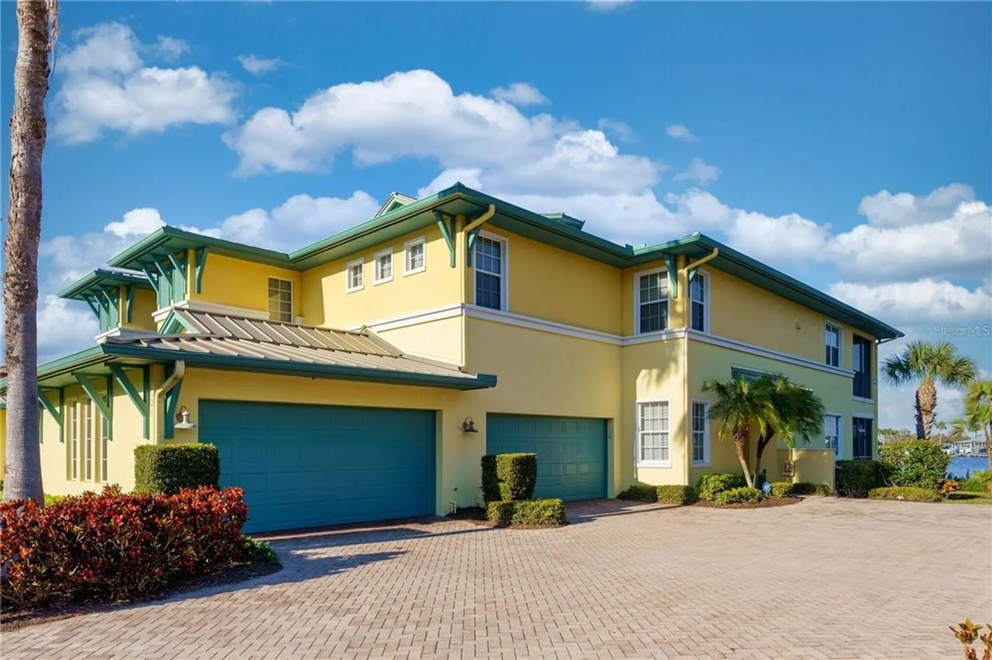 Property Slideshow image 49 of 78 | 1121 riverscape st, Bradenton, FL, 34208