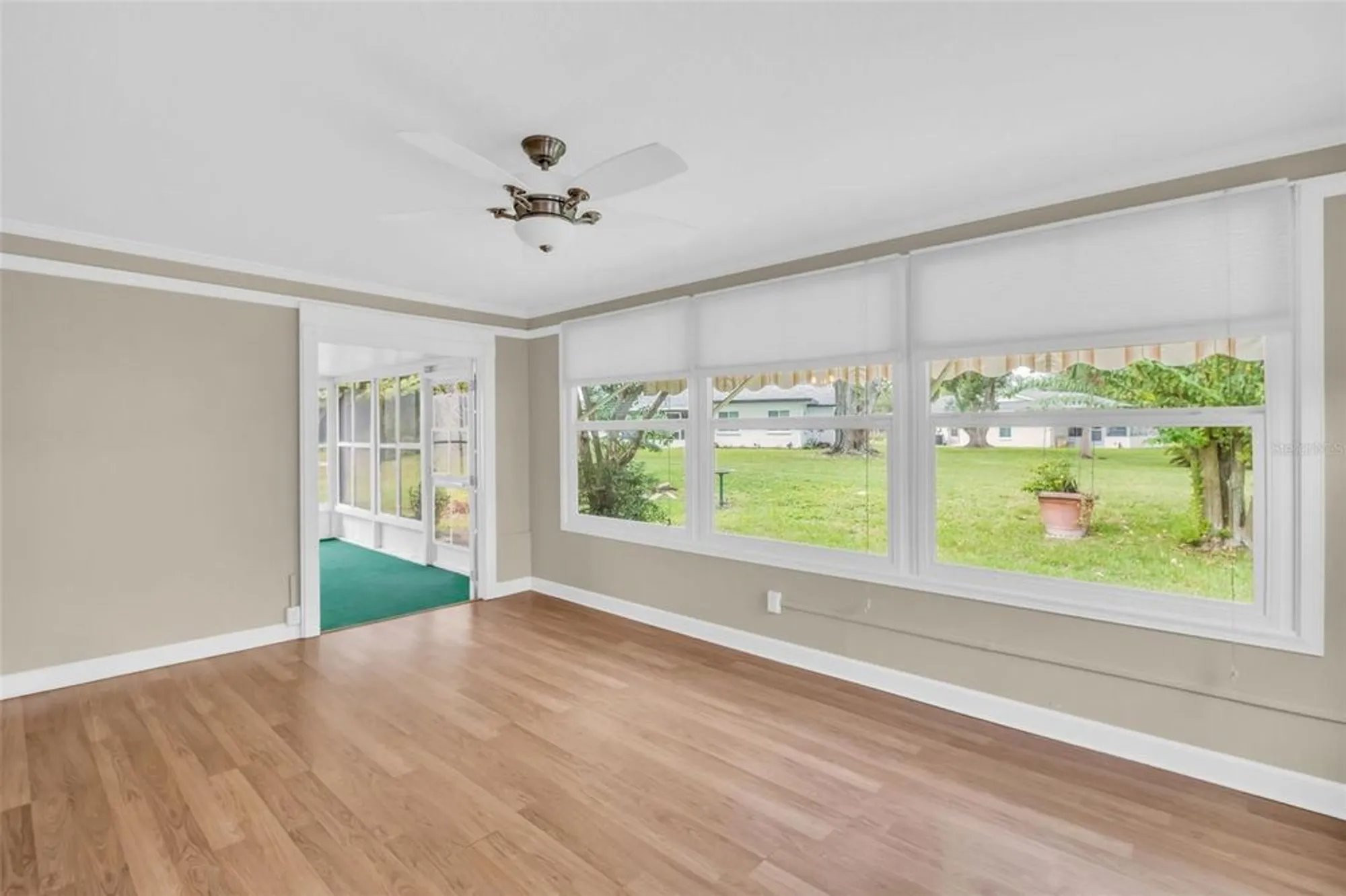 Property Slideshow image 15 of 47 | 2336 malcolm dr, Palm Harbor, FL, 34684