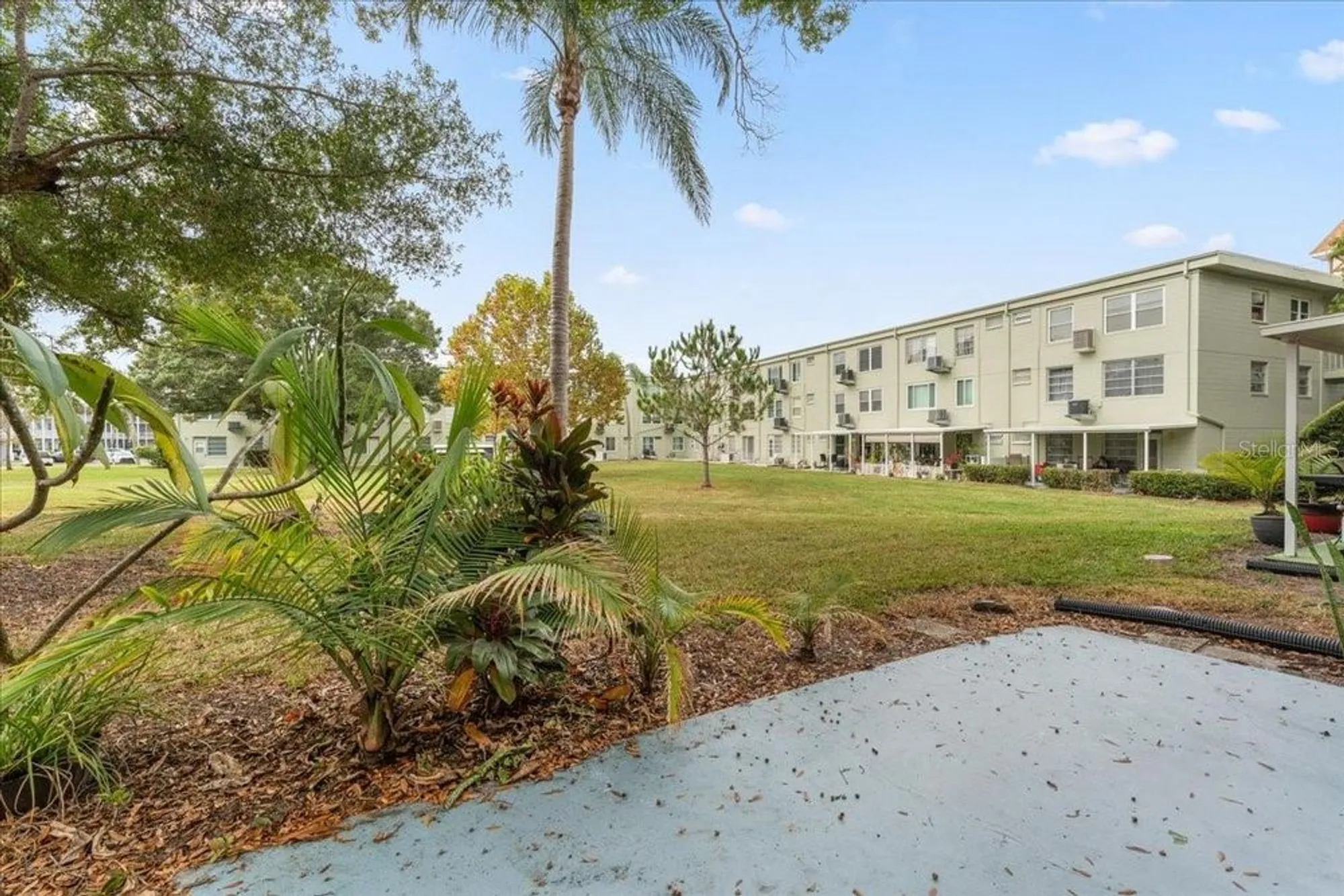 Property Slideshow image 34 of 44 | 2457 ecuadorian way 27, Clearwater, FL, 33763