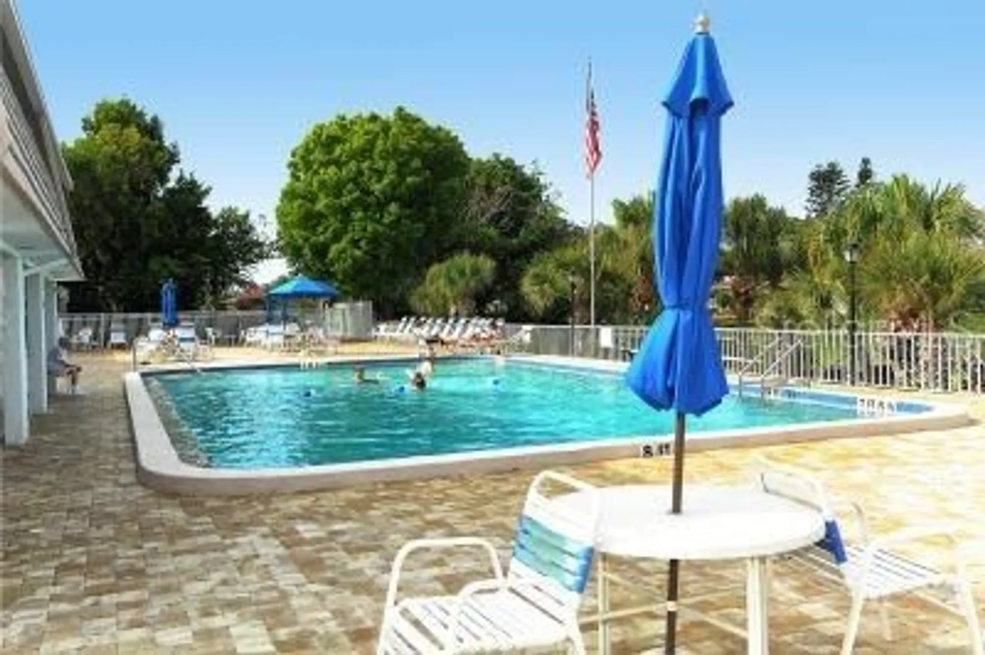 Property Slideshow image 37 of 37 | 2607 riverbluff pkwy # v145, Sarasota, FL, 34231
