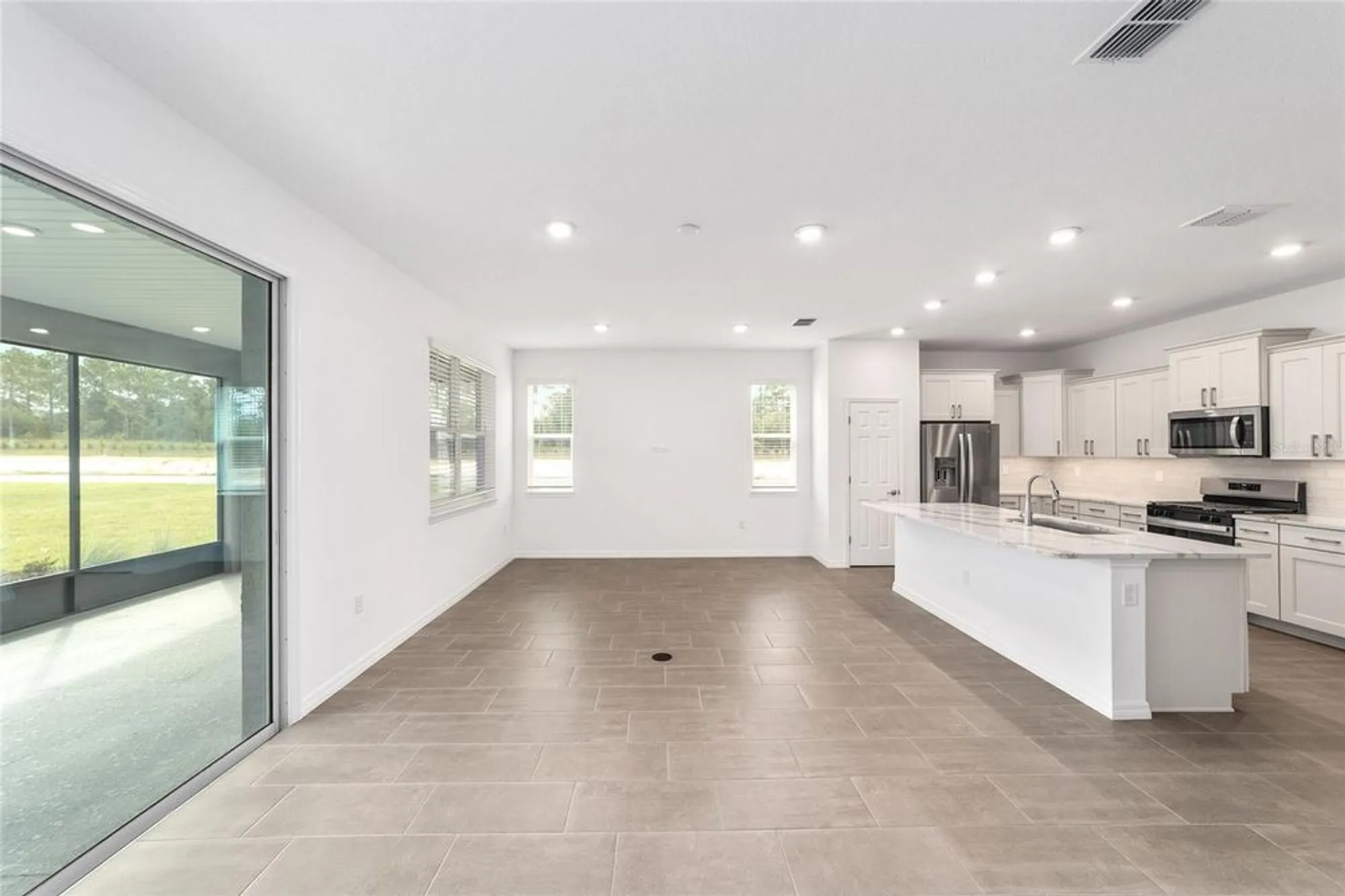 Property Slideshow image 13 of 42 | 10441 sw 106th ct, Ocala, FL, 34481