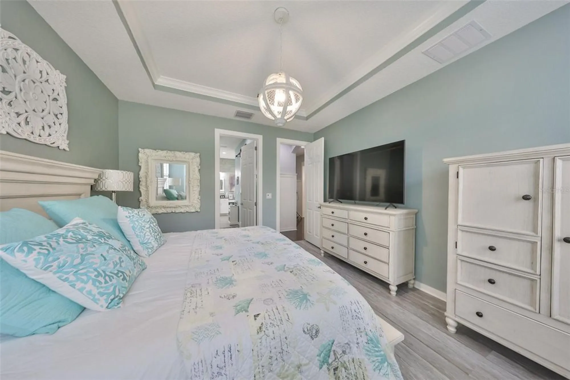 Property Slideshow image 21 of 75 | 511 winterside dr, Apollo Beach, FL, 33572